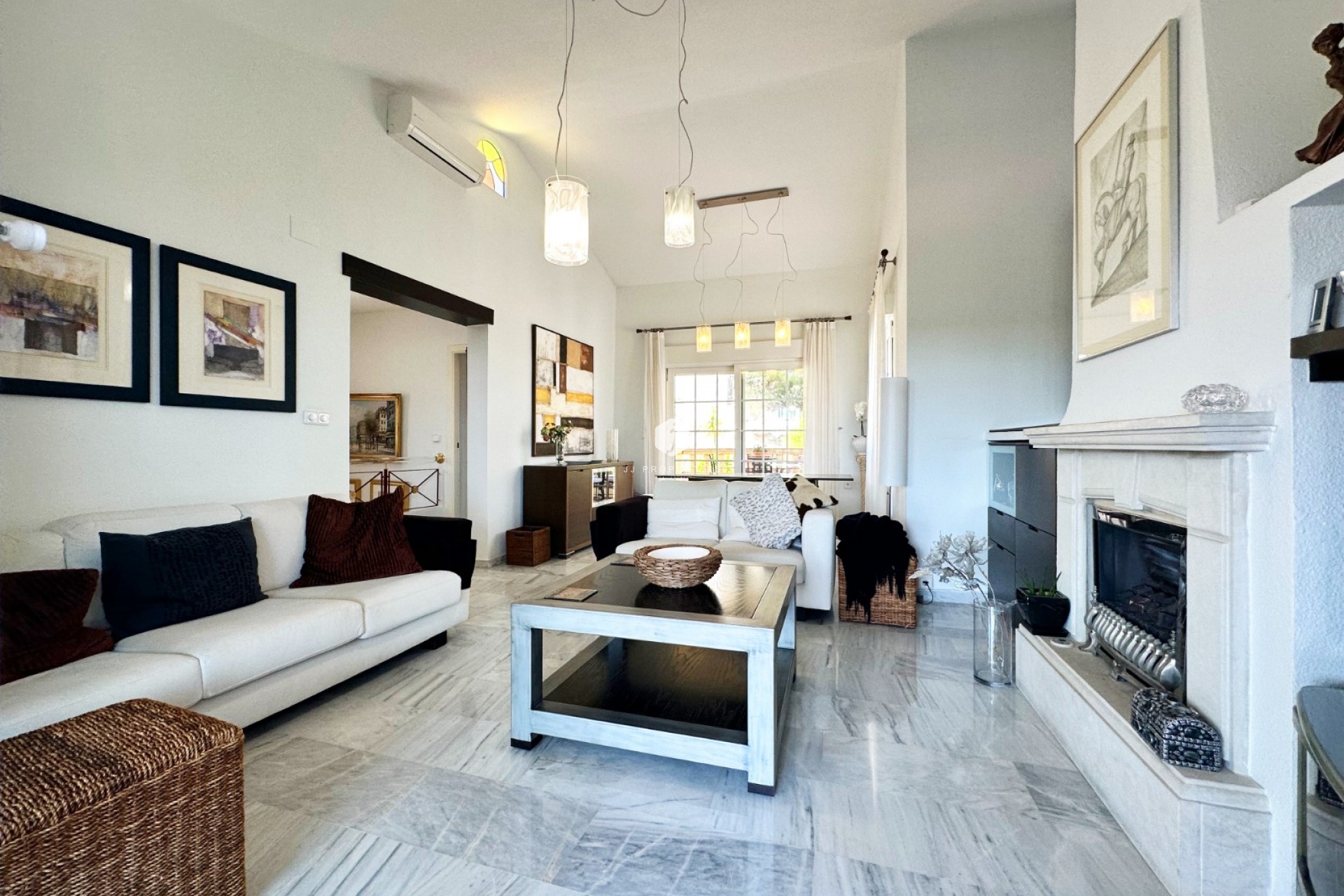 Tweedehands - Villa -
Orihuela Costa - Costa Blanca