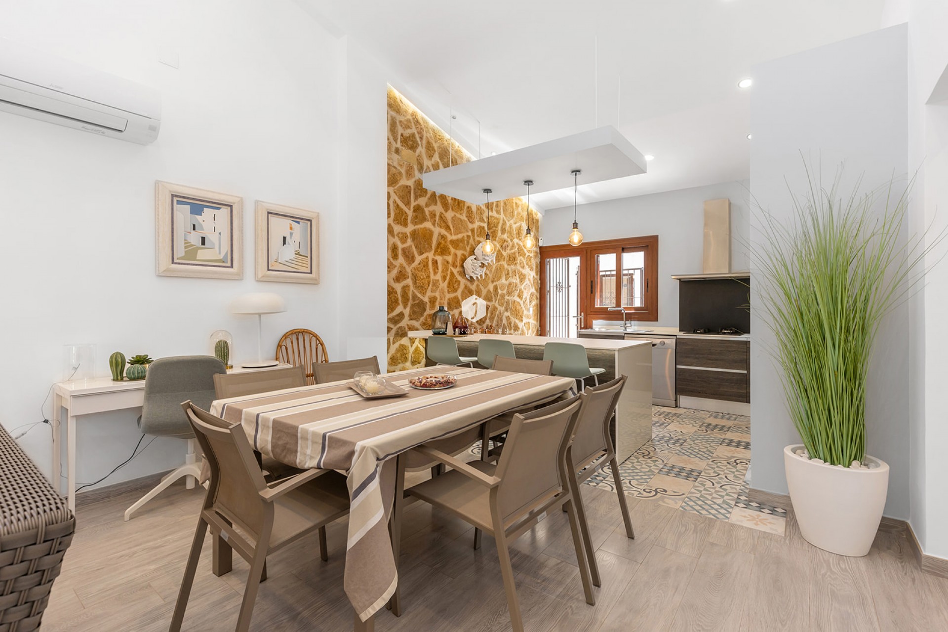 Tweedehands - Villa -
Orihuela Costa - Costa Blanca