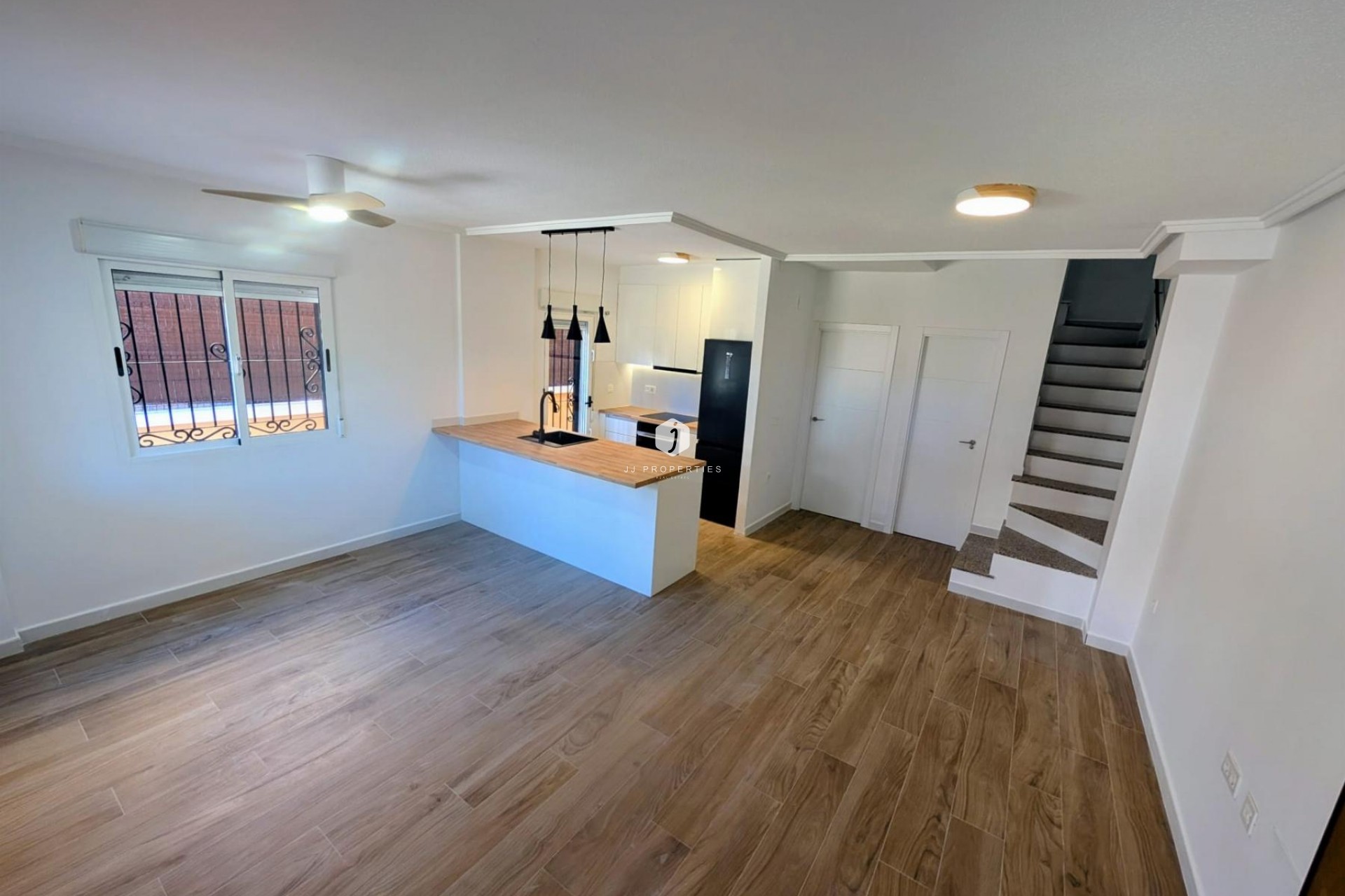 Tweedehands - Villa -
Orihuela Costa - Costa Blanca