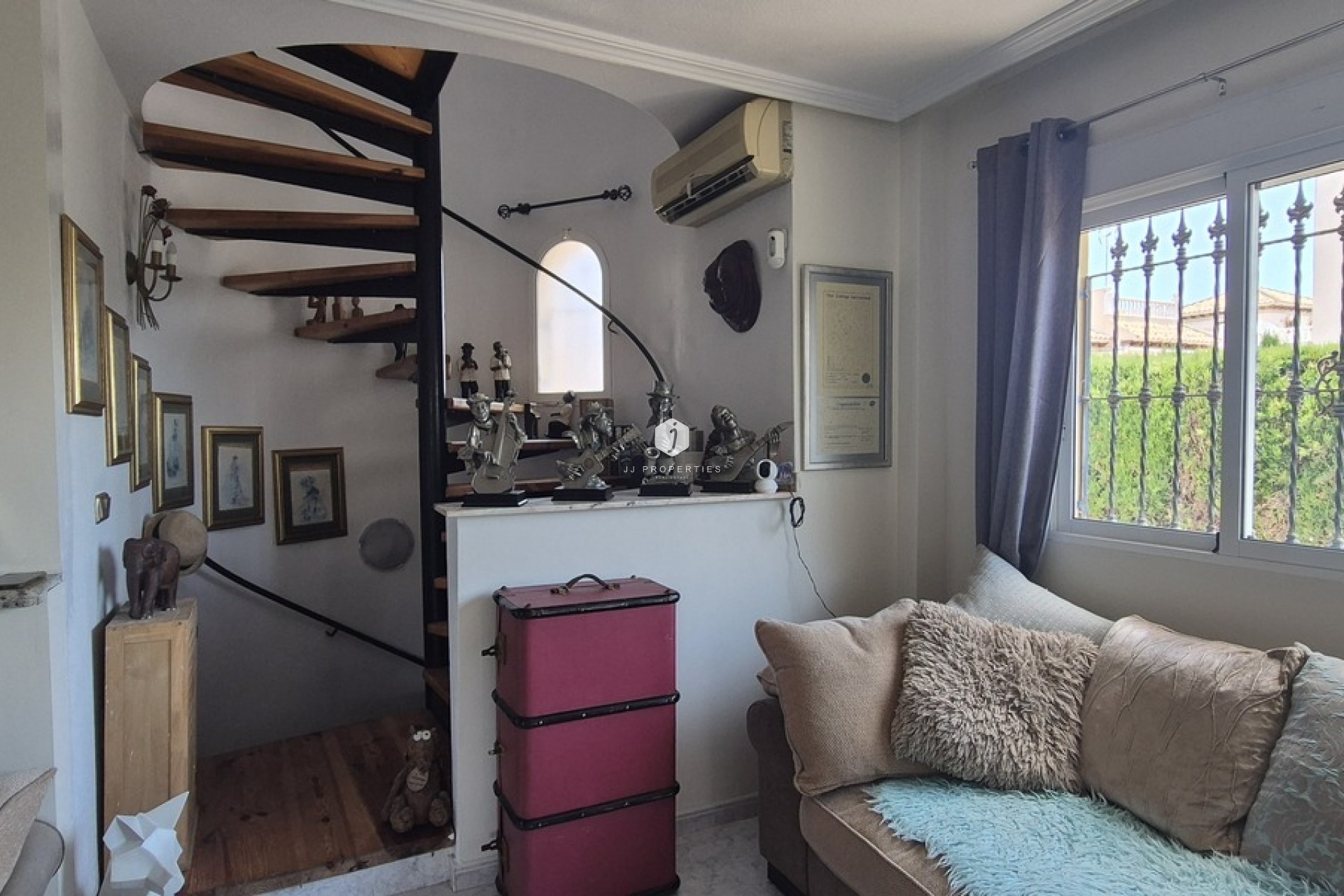 Tweedehands - Villa -
Orihuela Costa - Costa Blanca