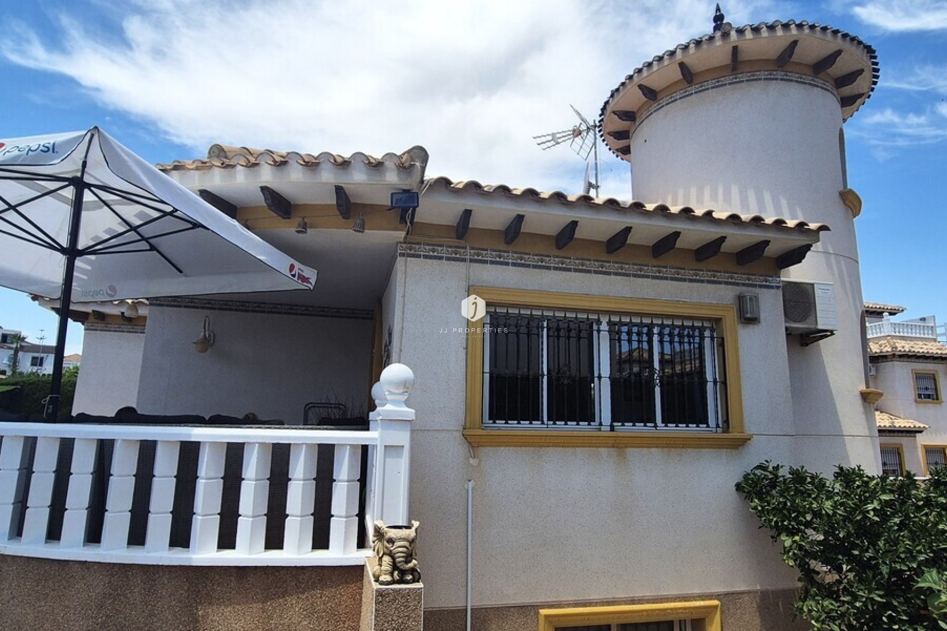 Tweedehands - Villa -
Orihuela Costa - Costa Blanca