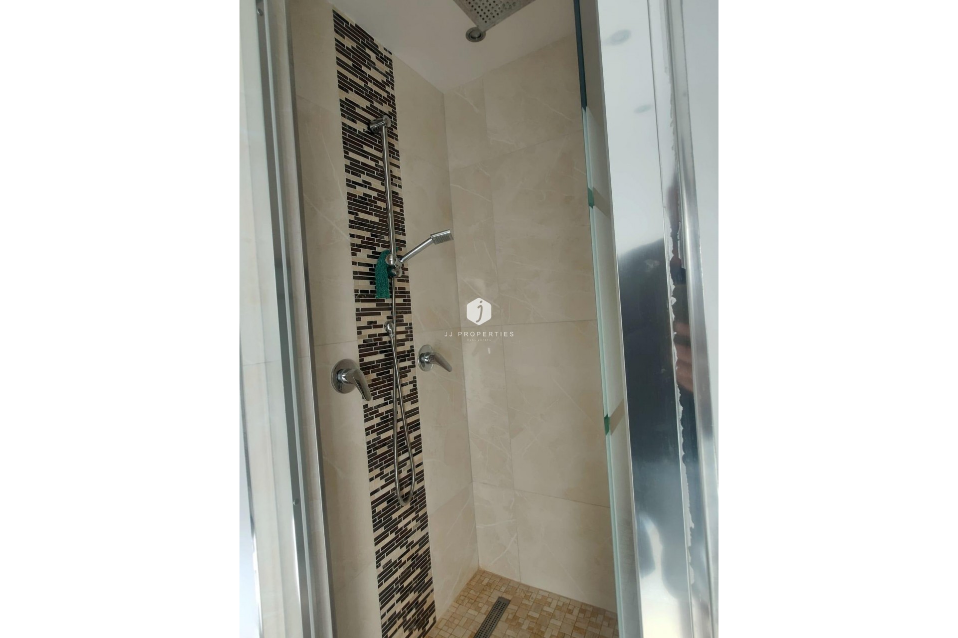 Tweedehands - Villa -
Orihuela Costa - La Zenia