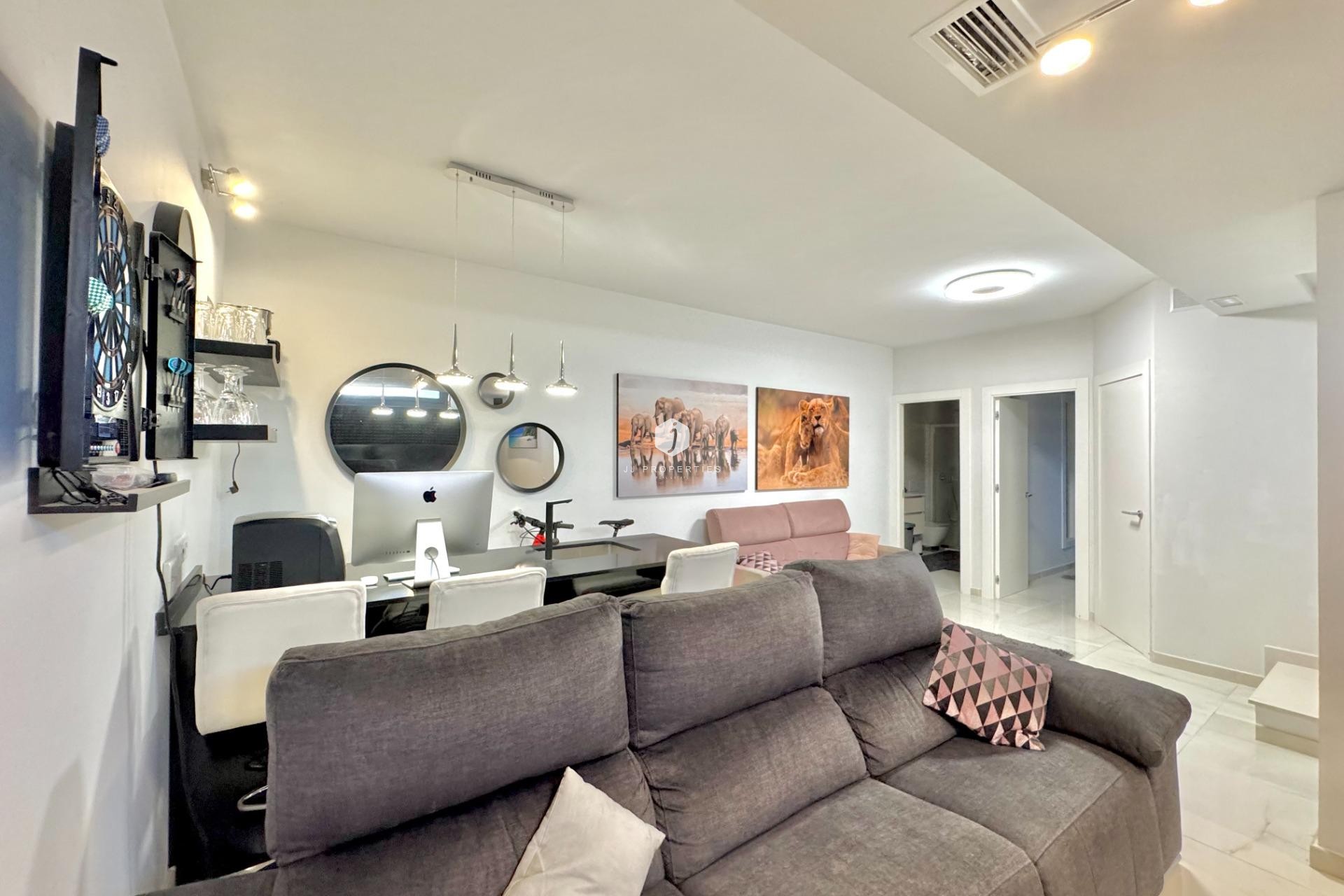 Tweedehands - Villa -
Orihuela Costa - Lomas de Cabo Roig