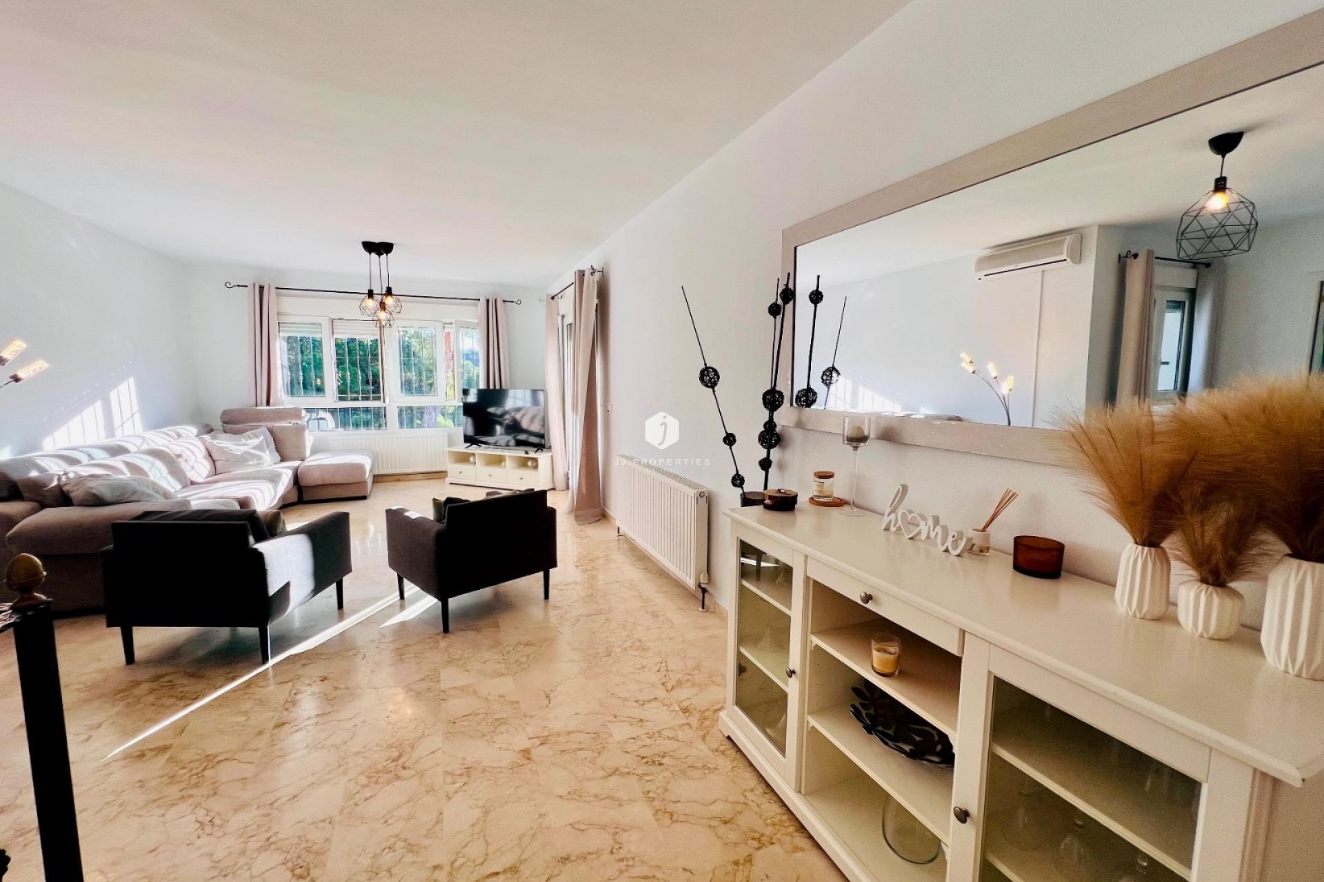 Tweedehands - Villa -
Orihuela Costa - Lomas De Campoamor-las Ramblas