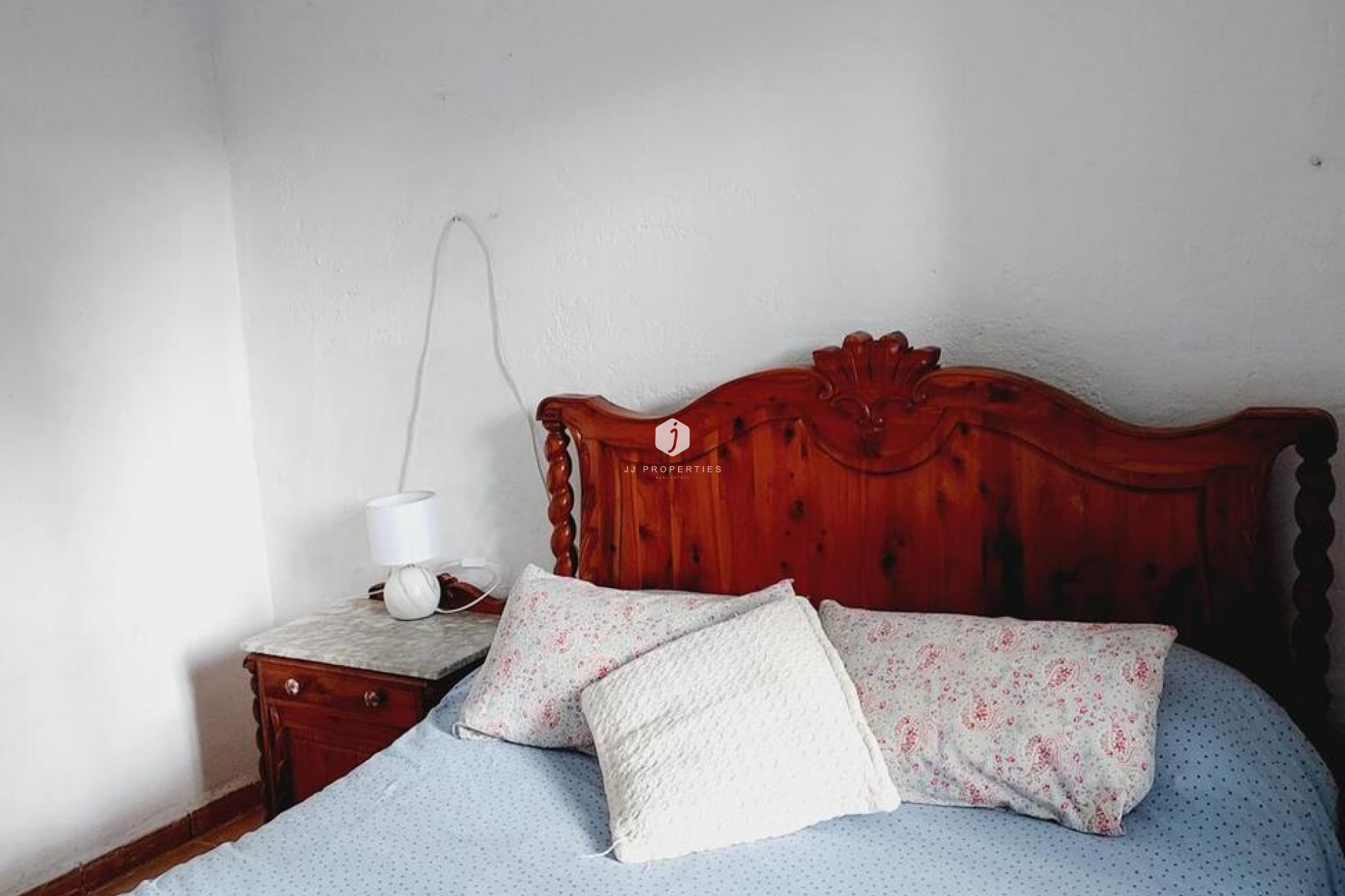 Tweedehands - Villa -
Orihuela Costa - Punta Prima