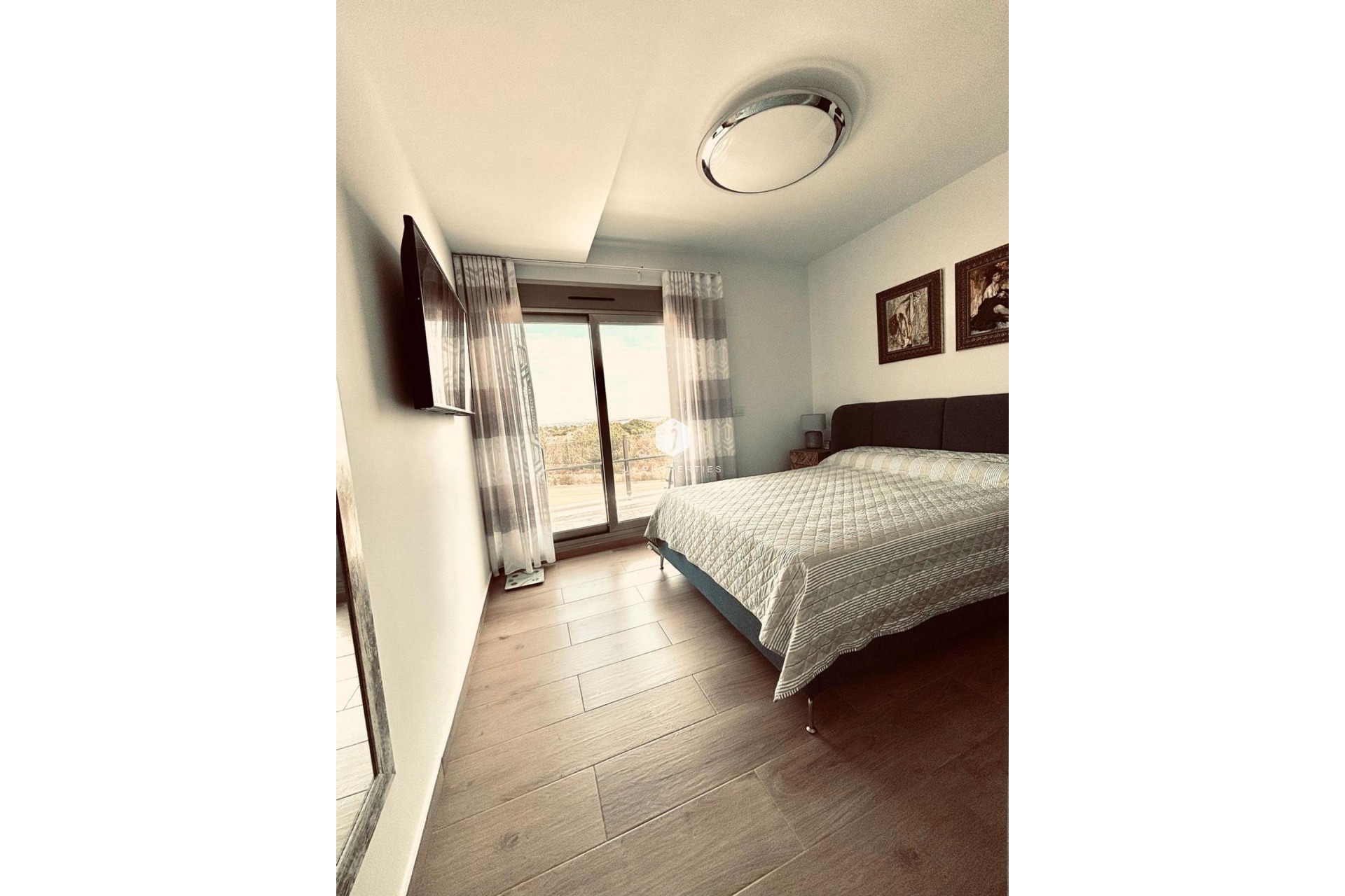 Tweedehands - Villa -
Orihuela Costa - Villamartín-las Filipinas