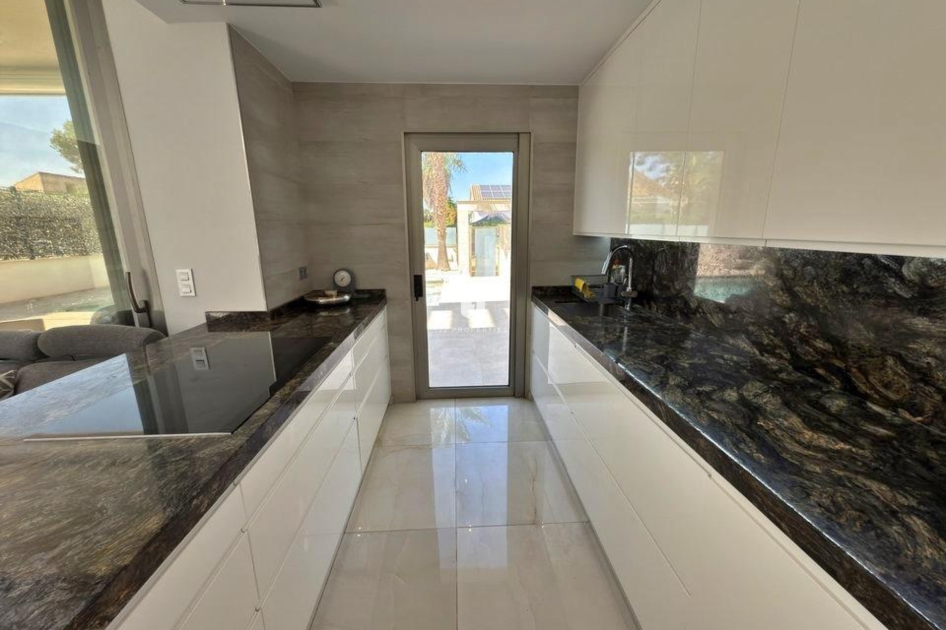 Tweedehands - Villa -
Orihuela Costa - Villamartín