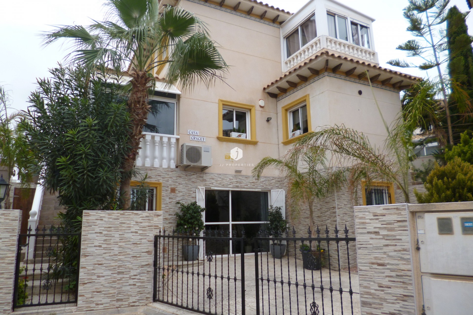Tweedehands - Villa -
Playa Flamenca - Costa Blanca