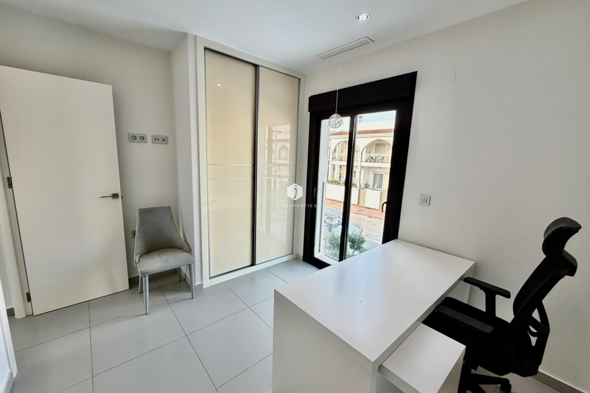 Tweedehands - Villa -
Rojales - Cuidad Quesada