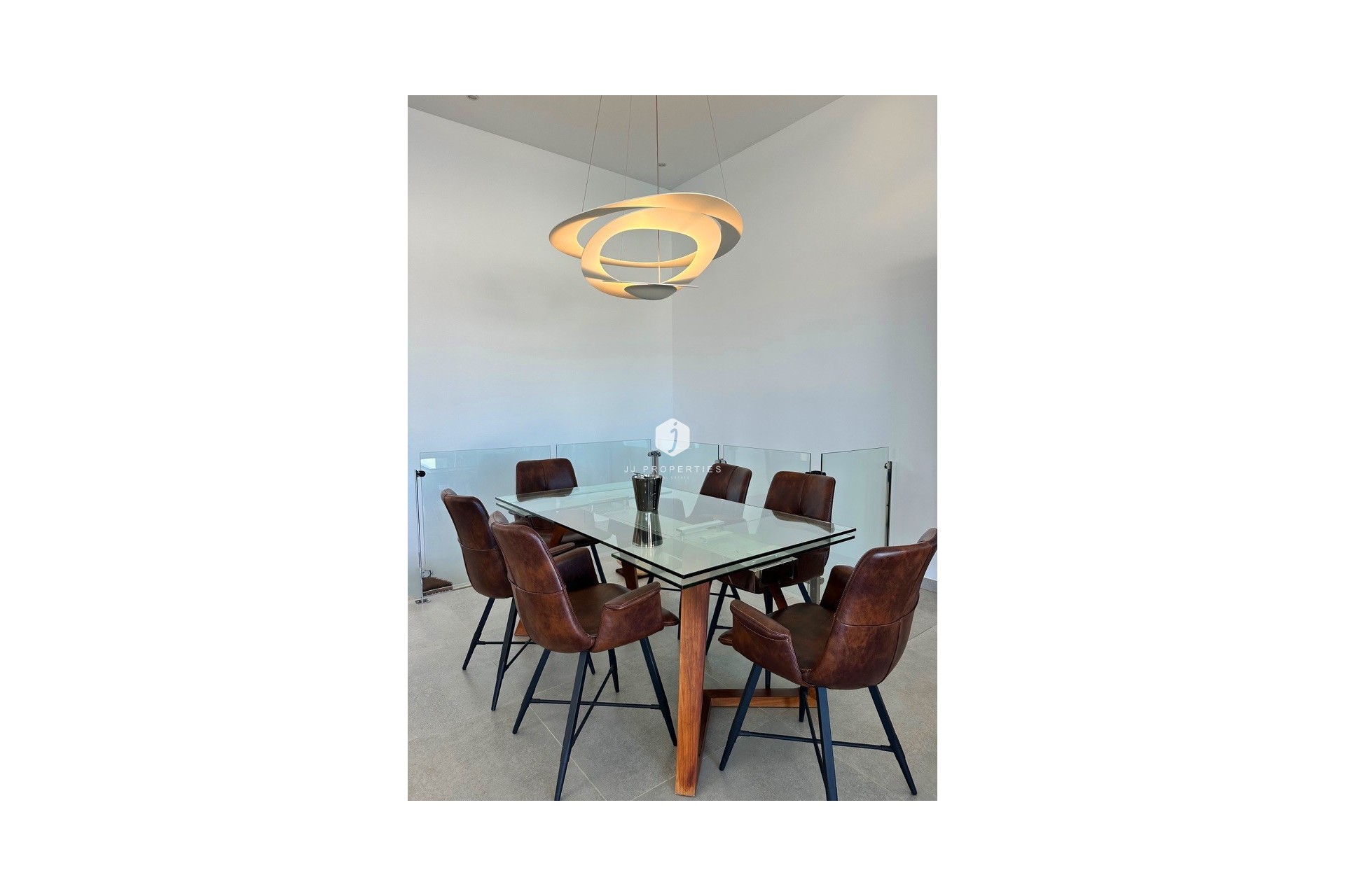 Tweedehands - Villa -
Rojales - Inland