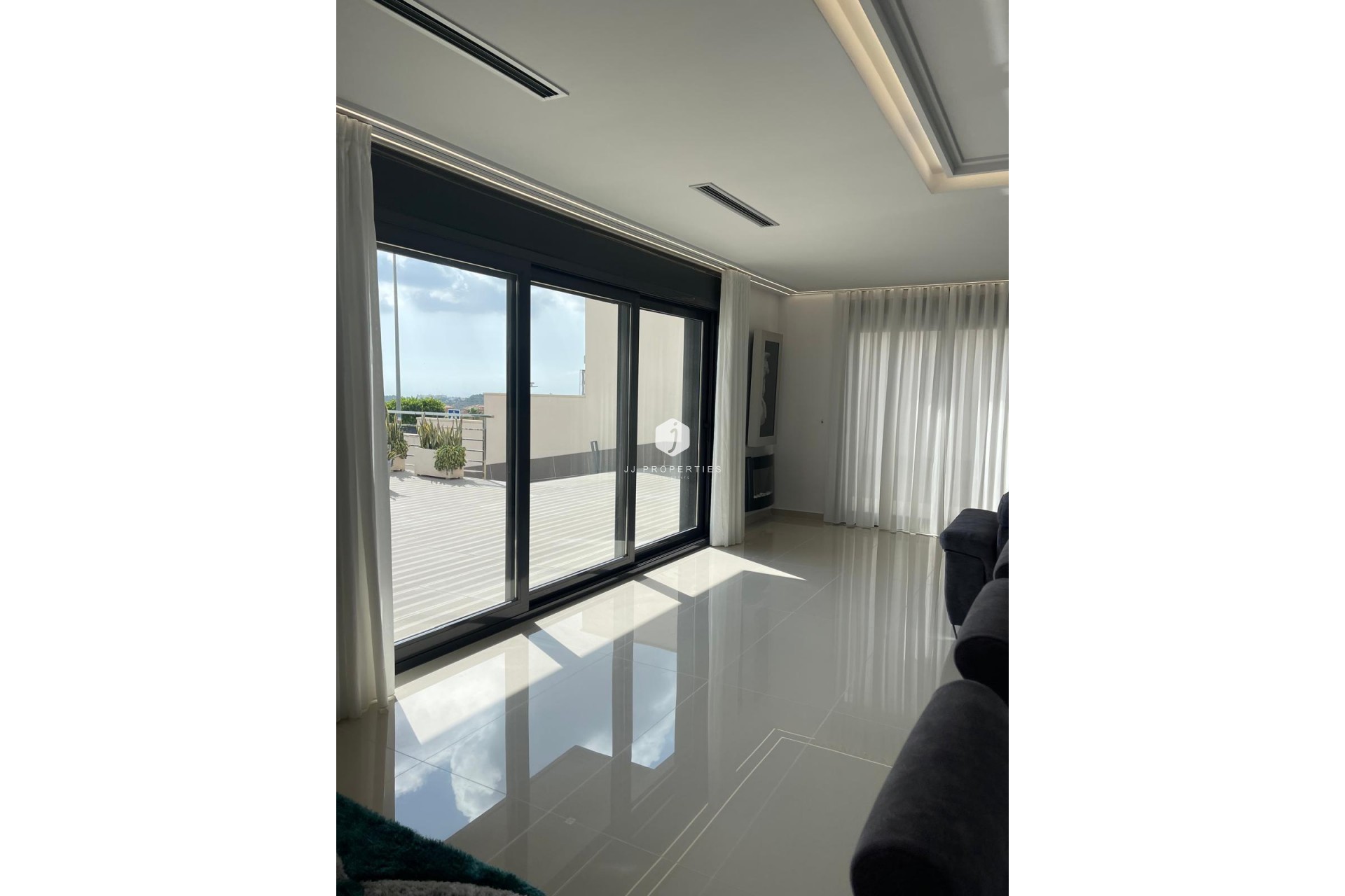 Tweedehands - Villa -
San Miguel de Salinas - Altos De San Miguel