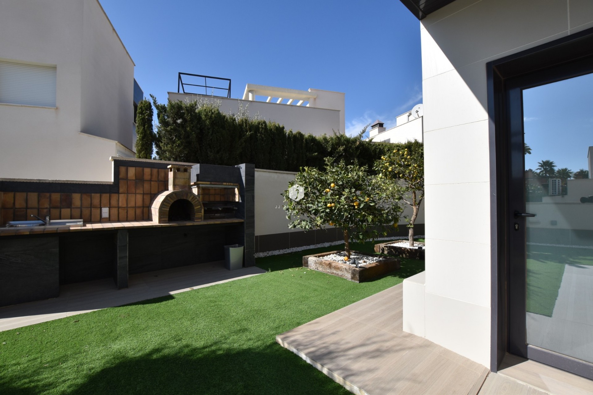 Tweedehands - Villa -
San Miguel de Salinas - Inland