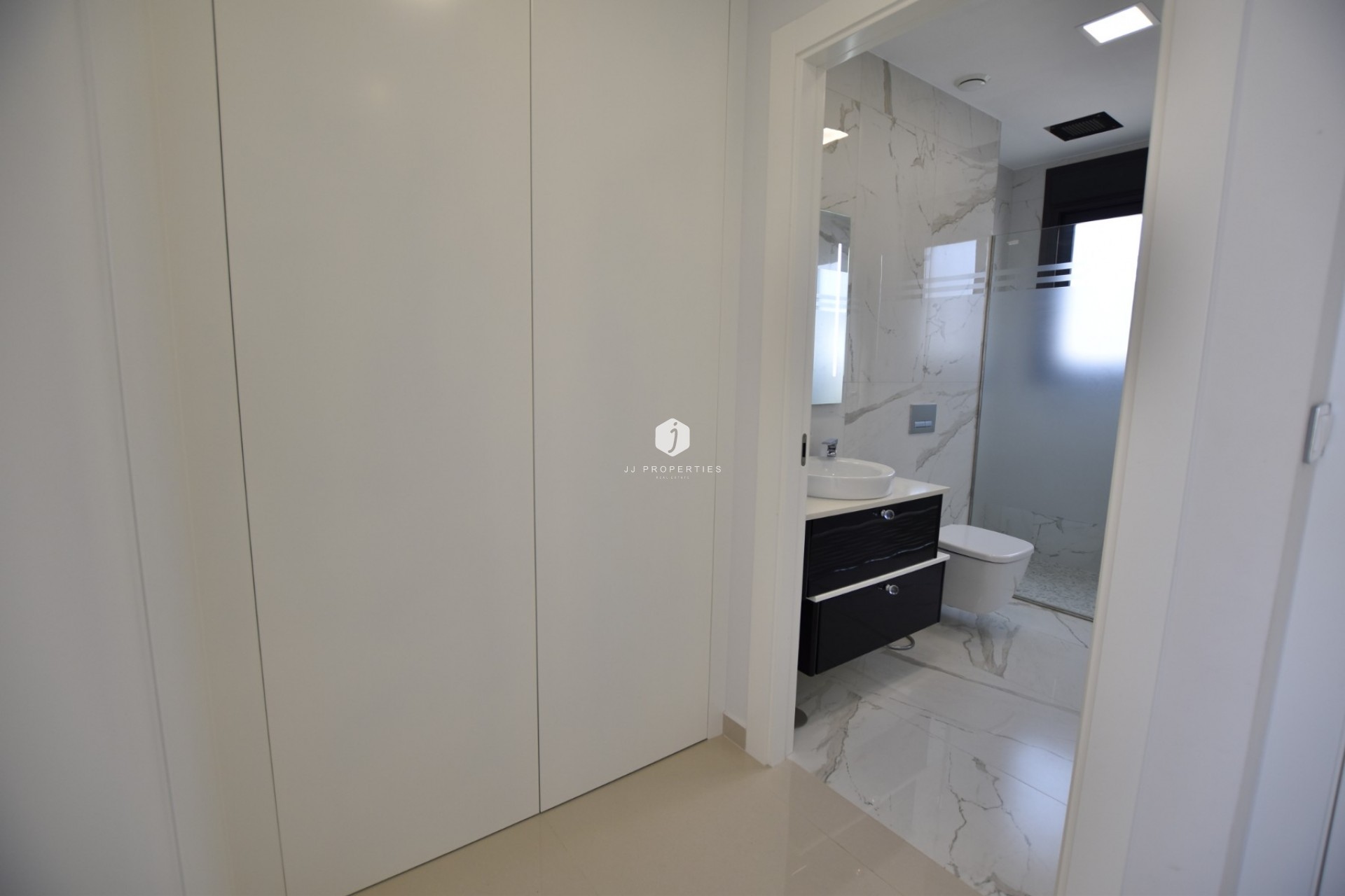 Tweedehands - Villa -
San Miguel de Salinas - Inland