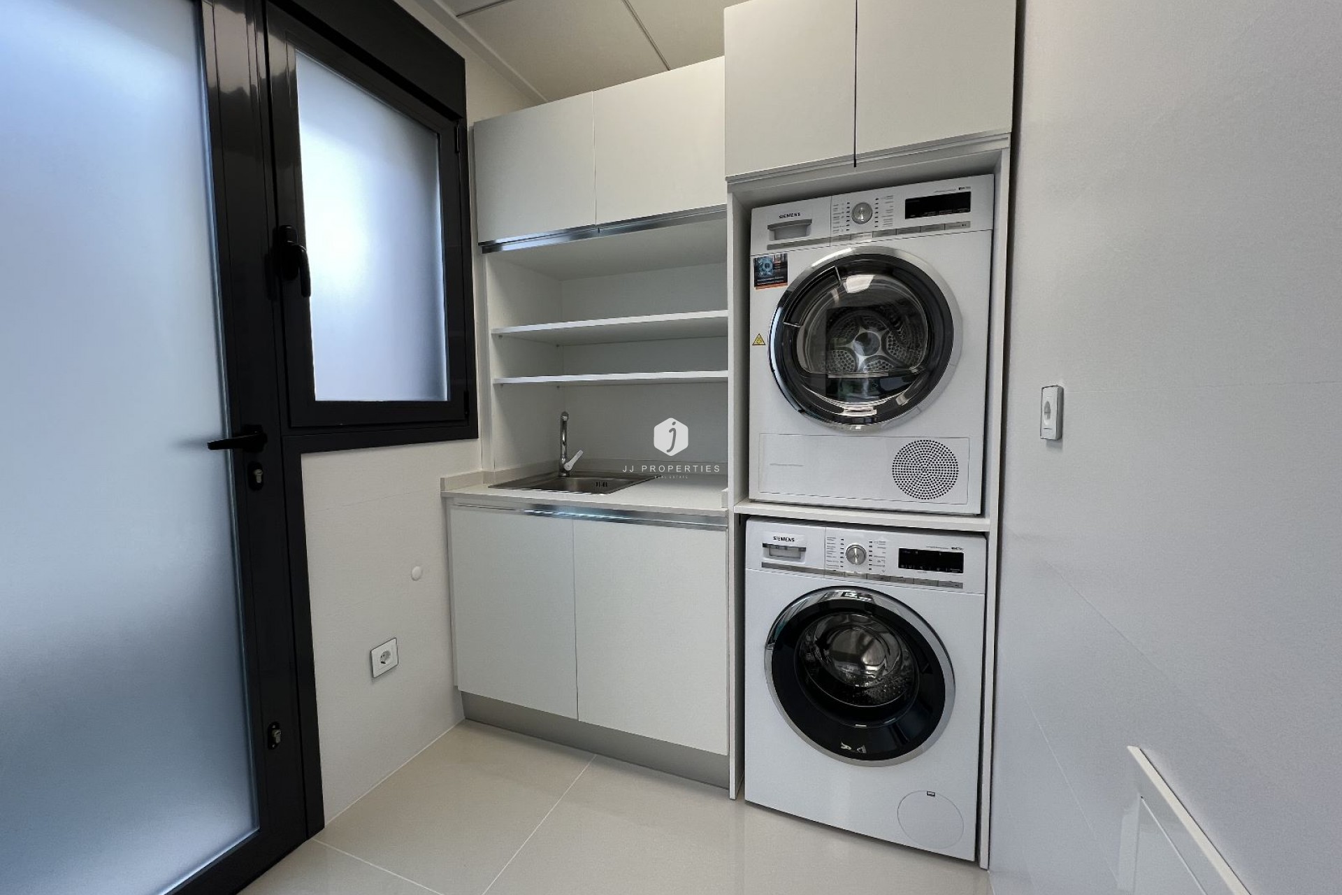 Tweedehands - Villa -
San Miguel de Salinas - Inland