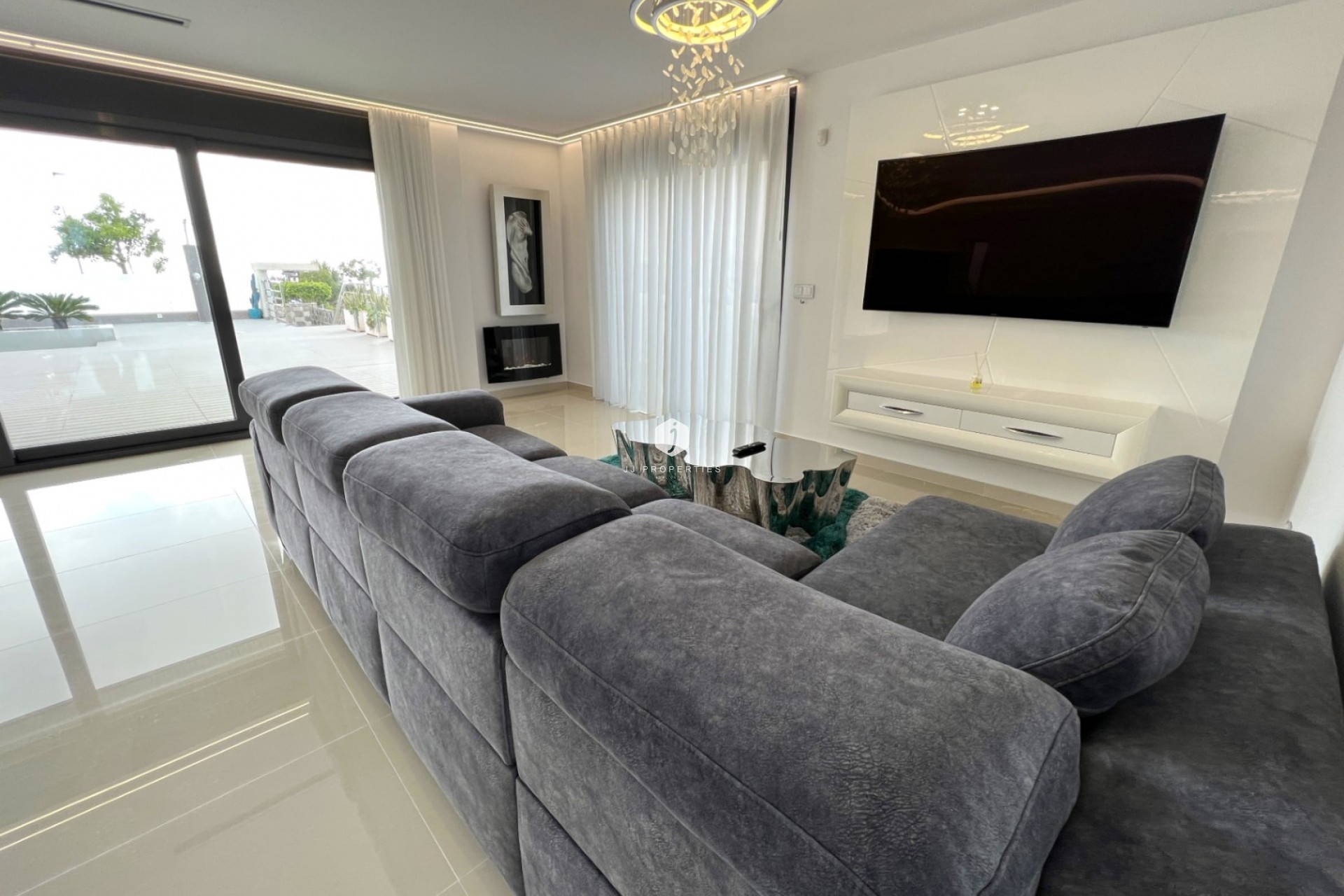 Tweedehands - Villa -
San Miguel de Salinas - Inland