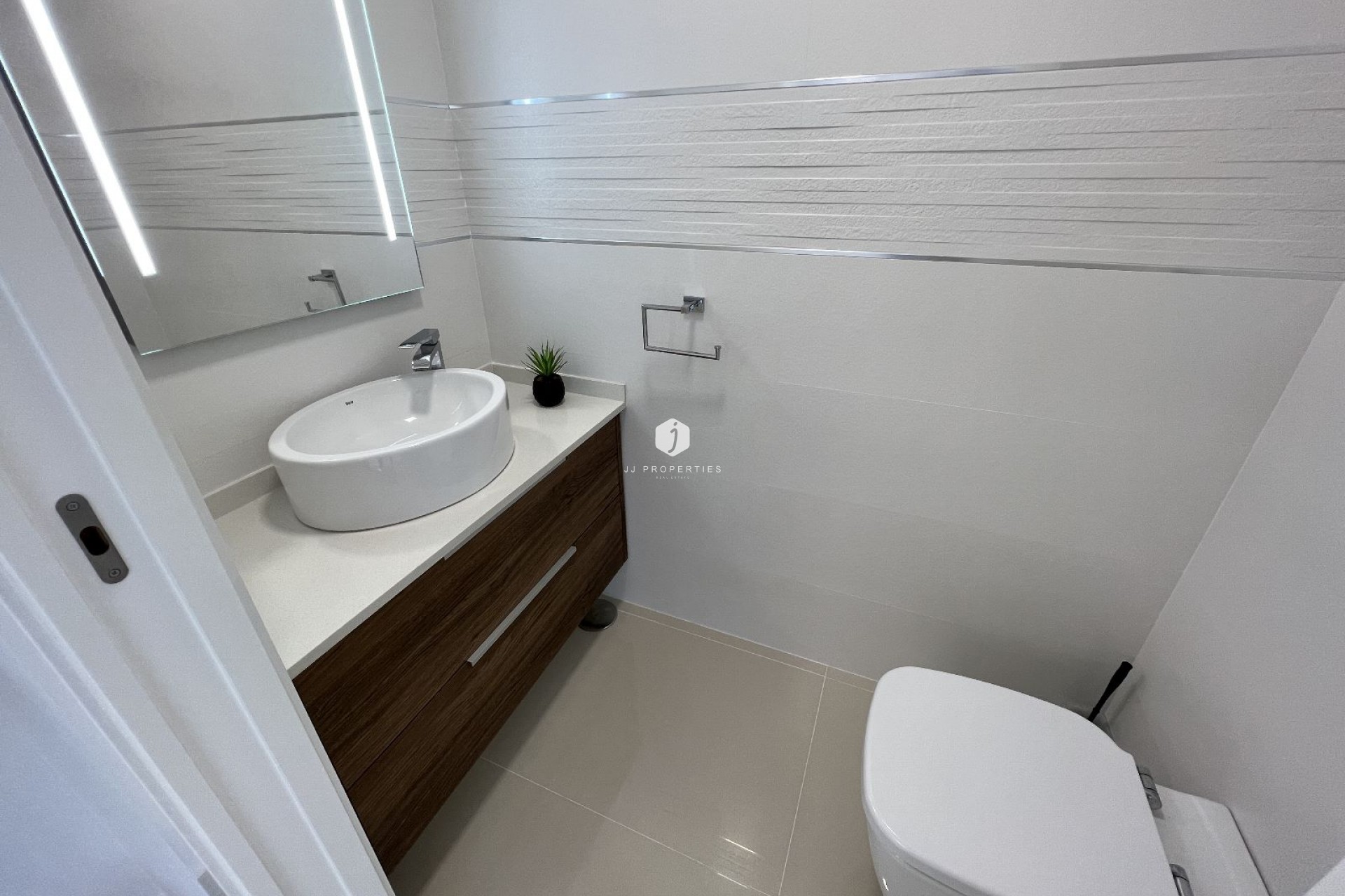 Tweedehands - Villa -
San Miguel de Salinas - Inland