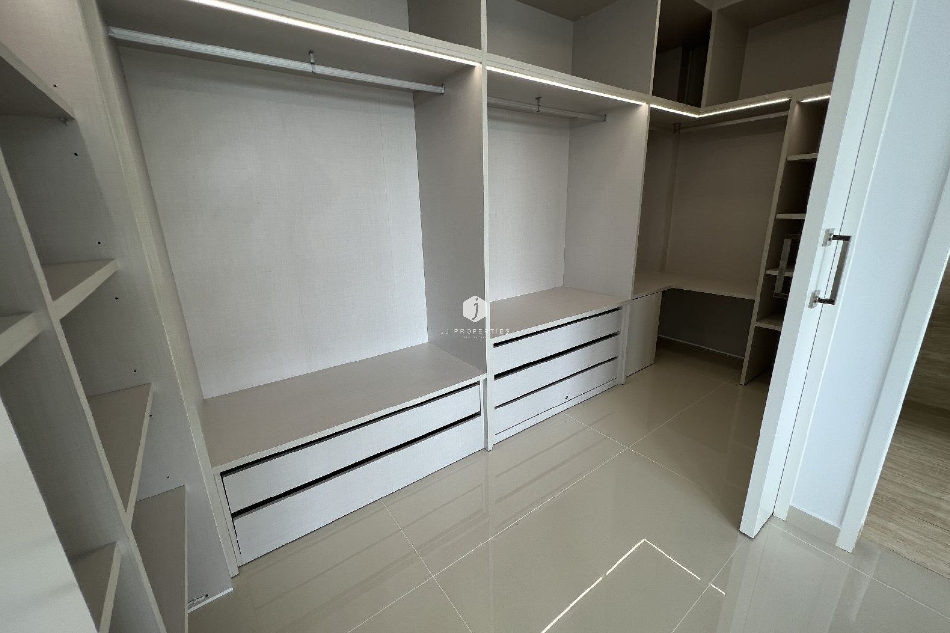 Tweedehands - Villa -
San Miguel de Salinas - Inland