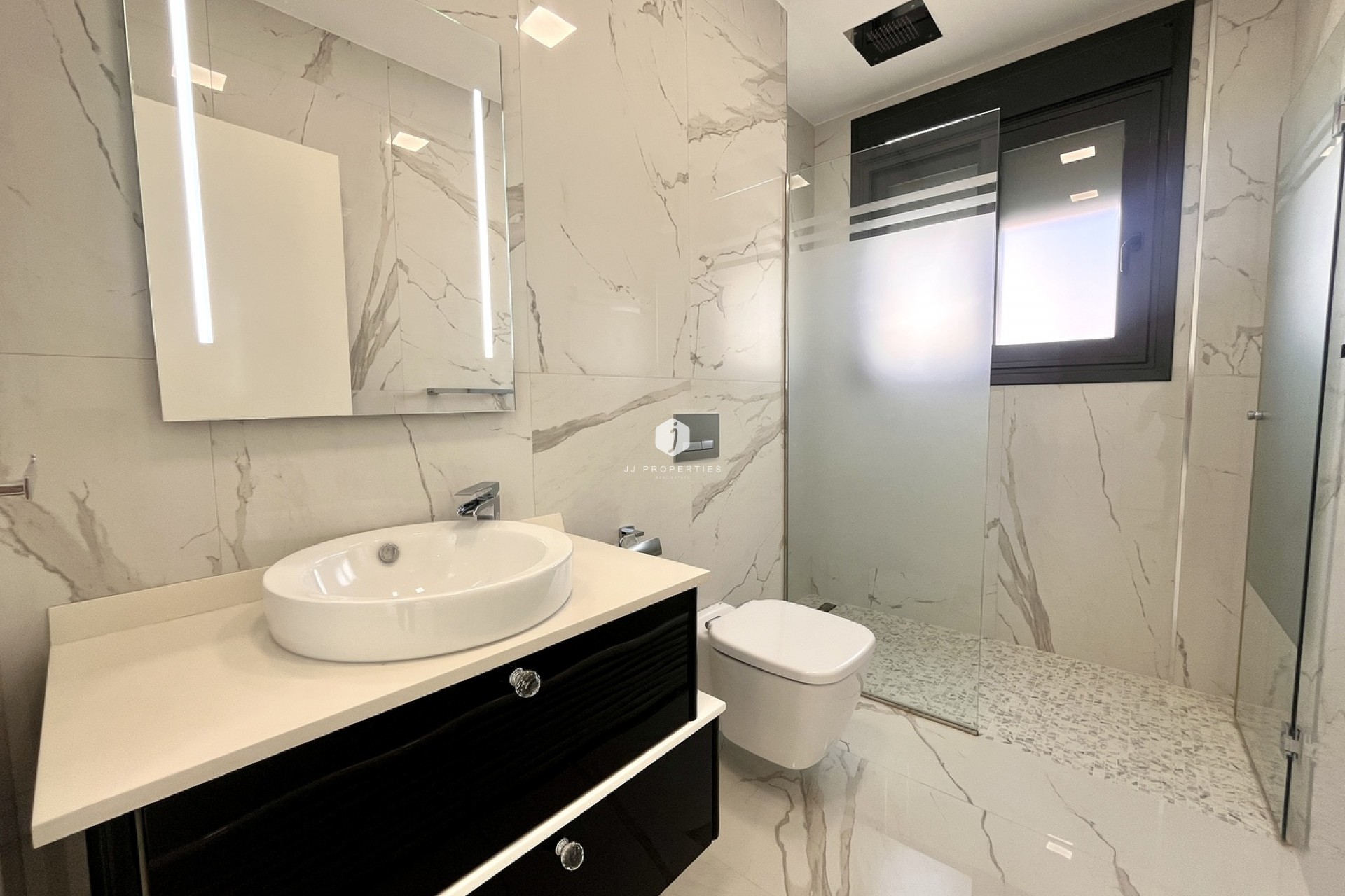 Tweedehands - Villa -
San Miguel de Salinas - Inland