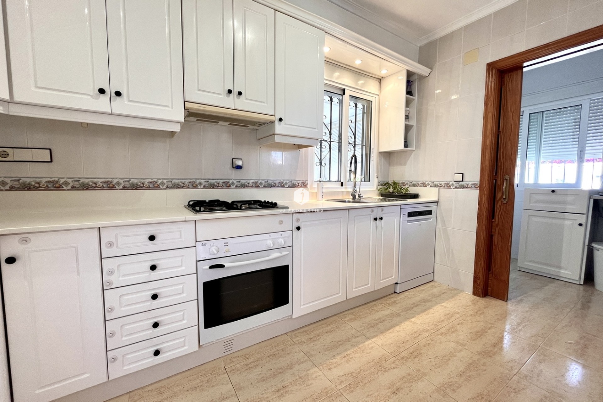 Tweedehands - Villa -
San Miguel de Salinas - Inland