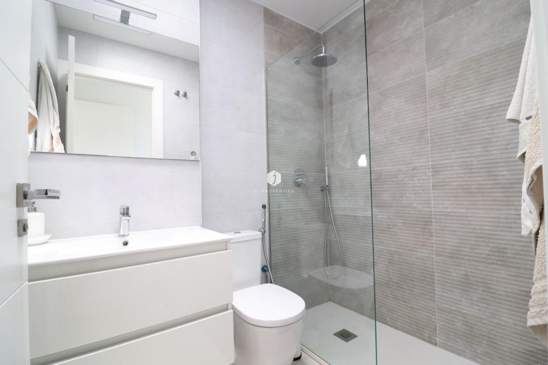 Tweedehands - Villa -
San Miguel de Salinas - Inland