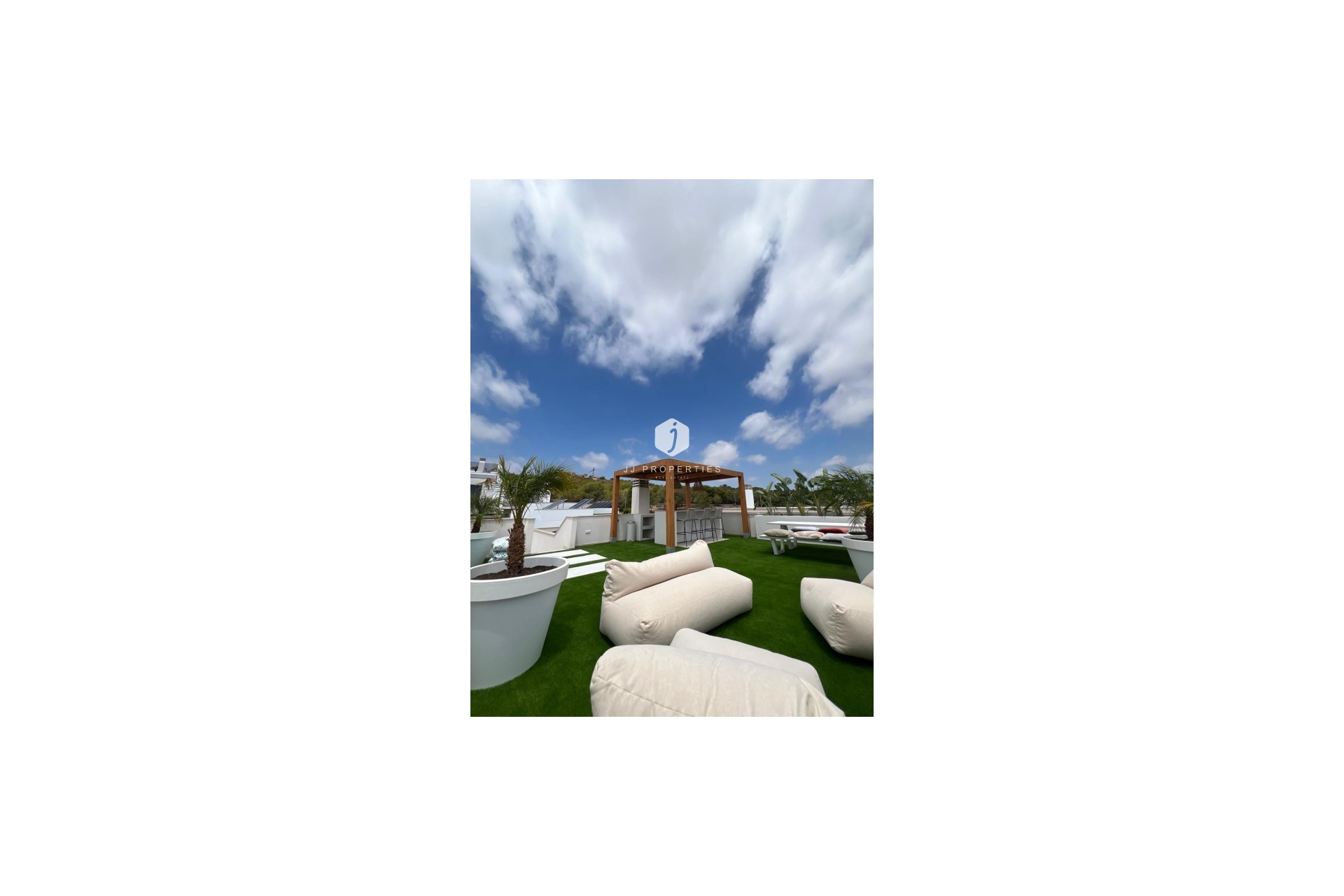 Tweedehands - Villa -
San Miguel de Salinas - Inland