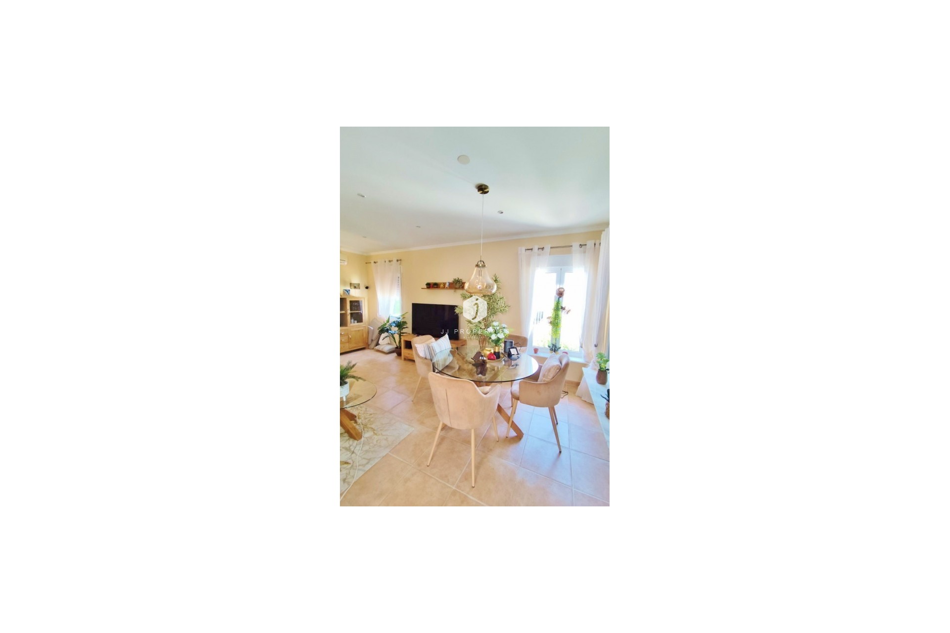 Tweedehands - Villa -
San Miguel de Salinas - Inland