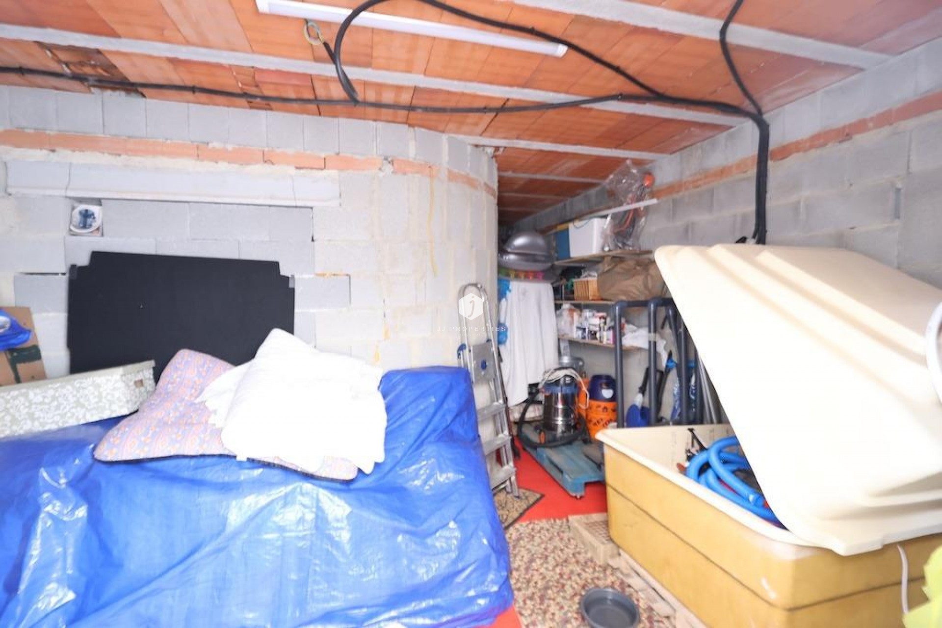 Tweedehands - Villa -
San Miguel de Salinas - Inland