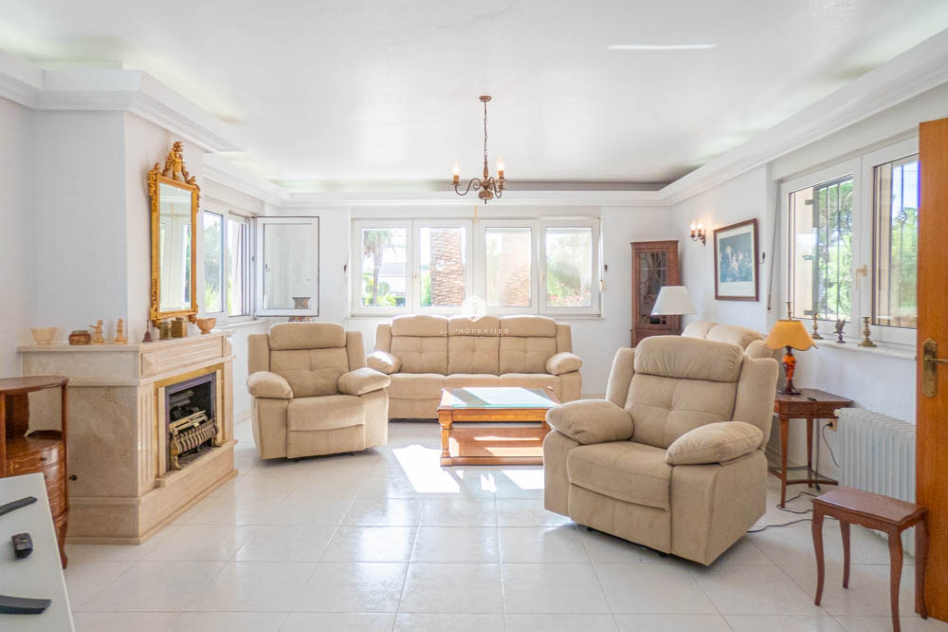 Tweedehands - Villa -
San Miguel de Salinas - Inland