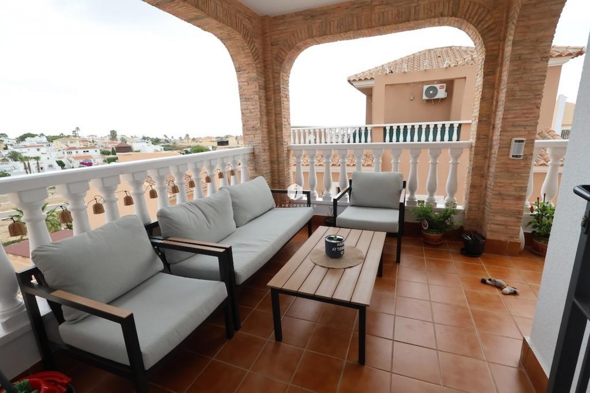 Tweedehands - Villa -
San Miguel de Salinas - Inland