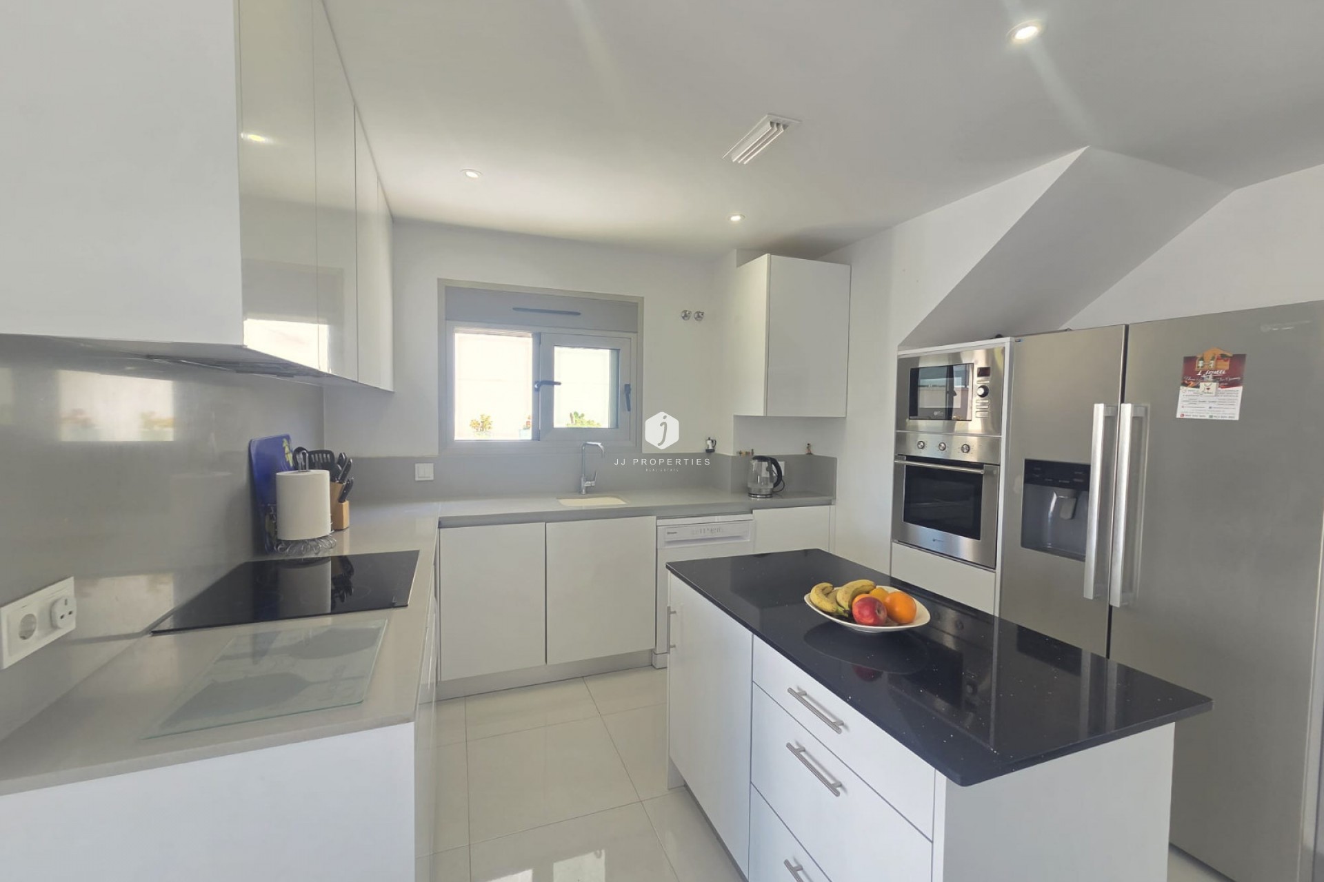 Tweedehands - Villa -
San Miguel de Salinas - Inland