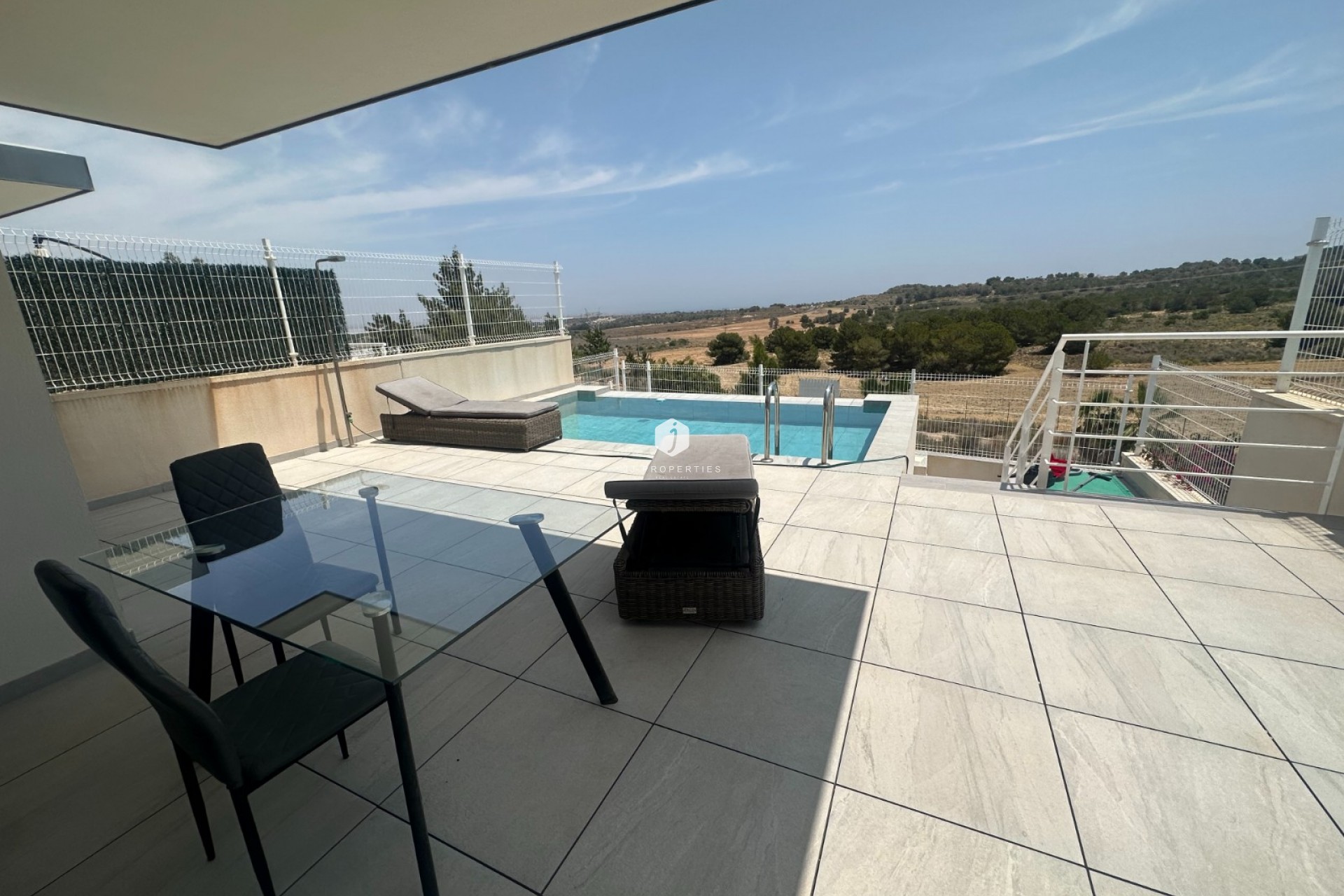 Tweedehands - Villa -
San Miguel de Salinas - Inland