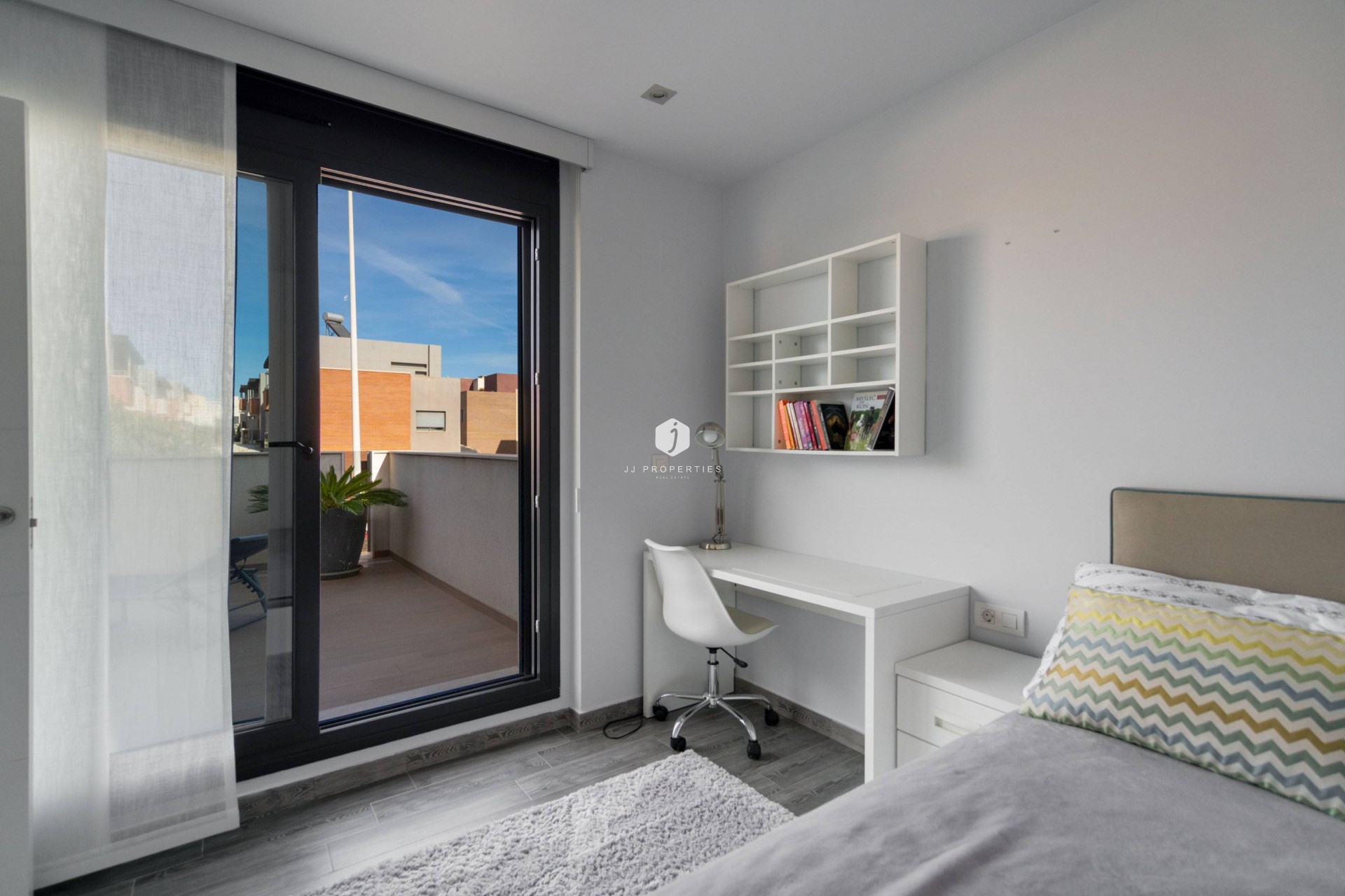 Tweedehands - Villa -
Torrevieja - Aguas Nuevas 2