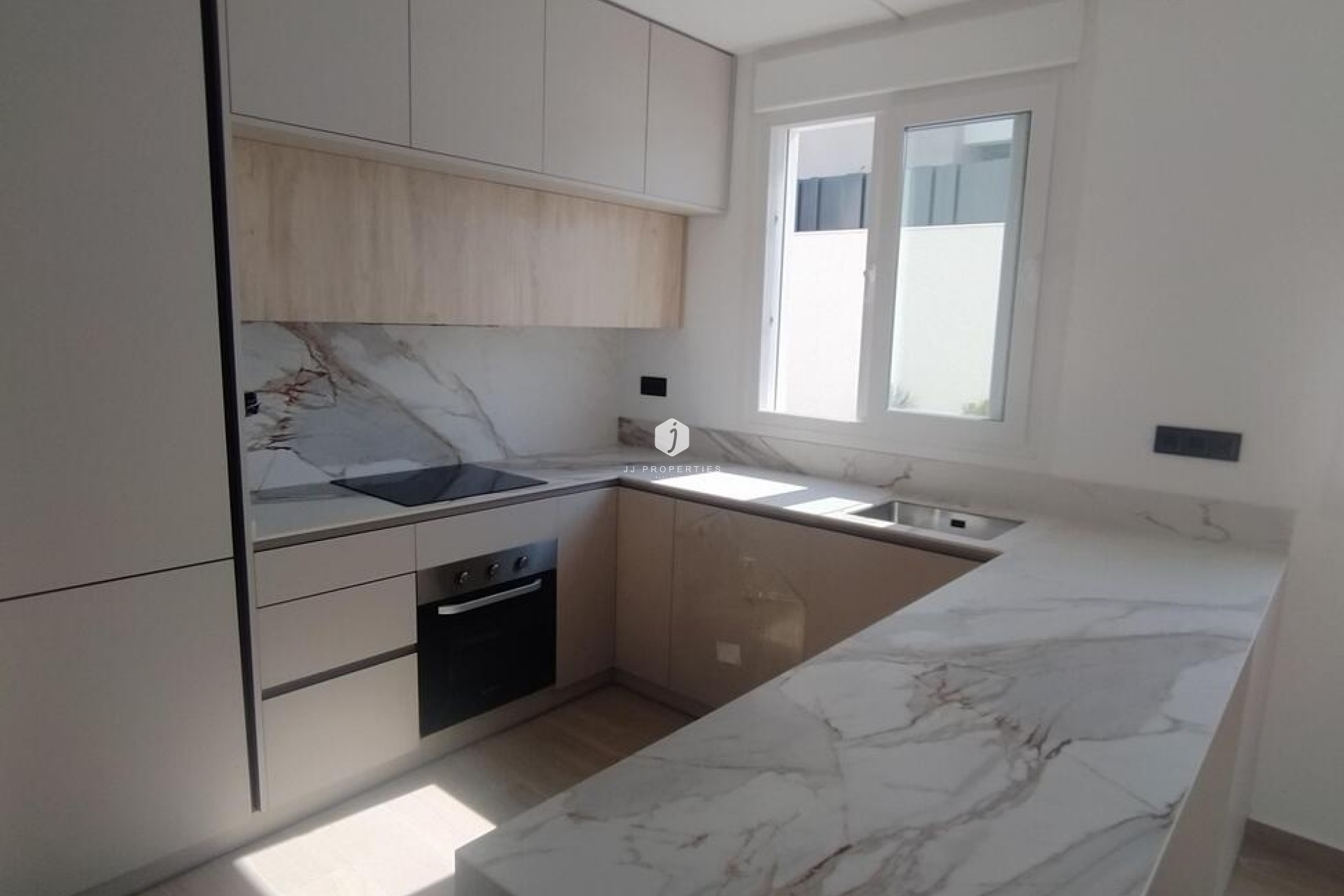 Tweedehands - Villa -
Torrevieja - aguas nuevas