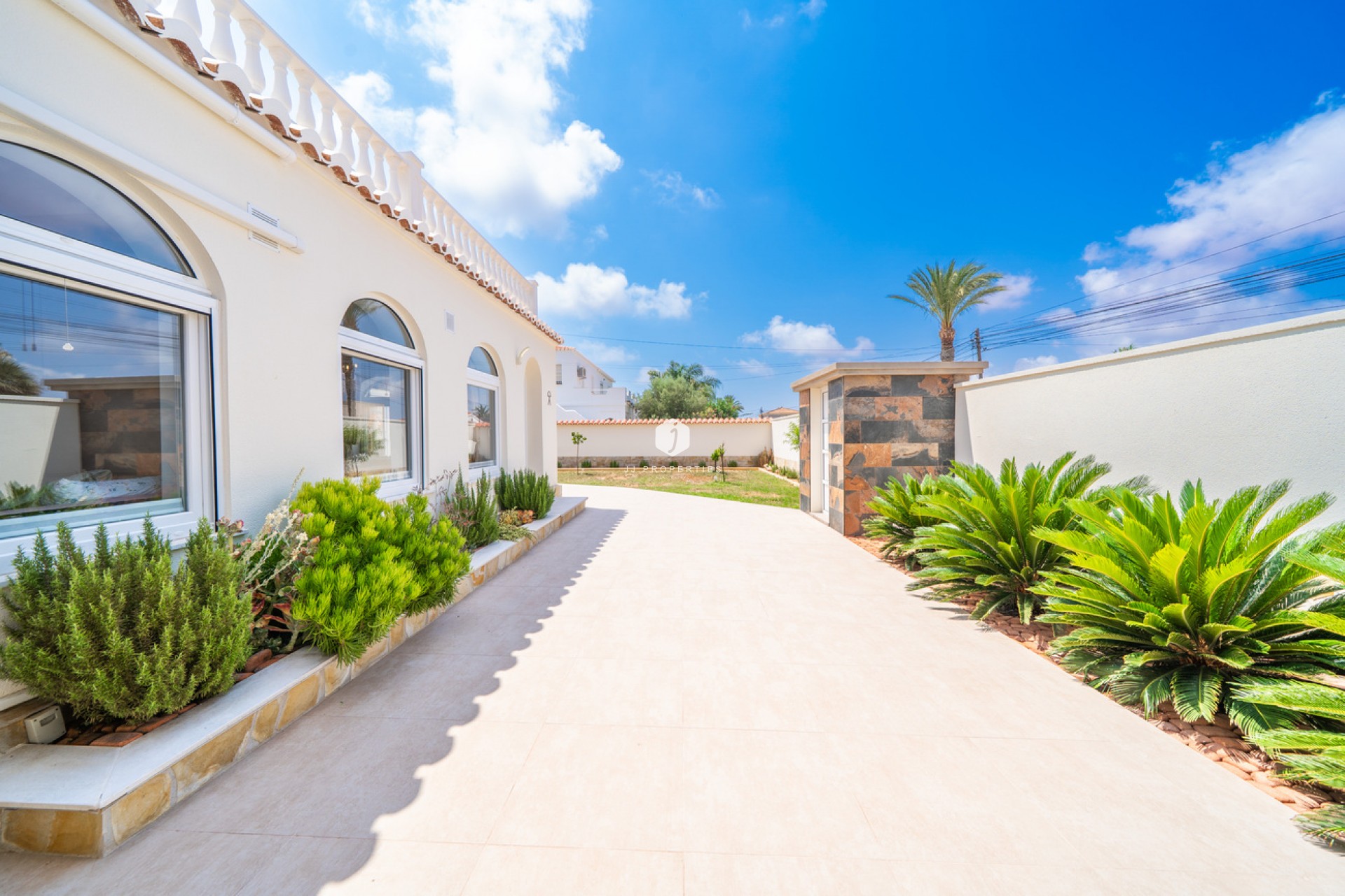 Tweedehands - Villa -
Torrevieja - Costa Blanca