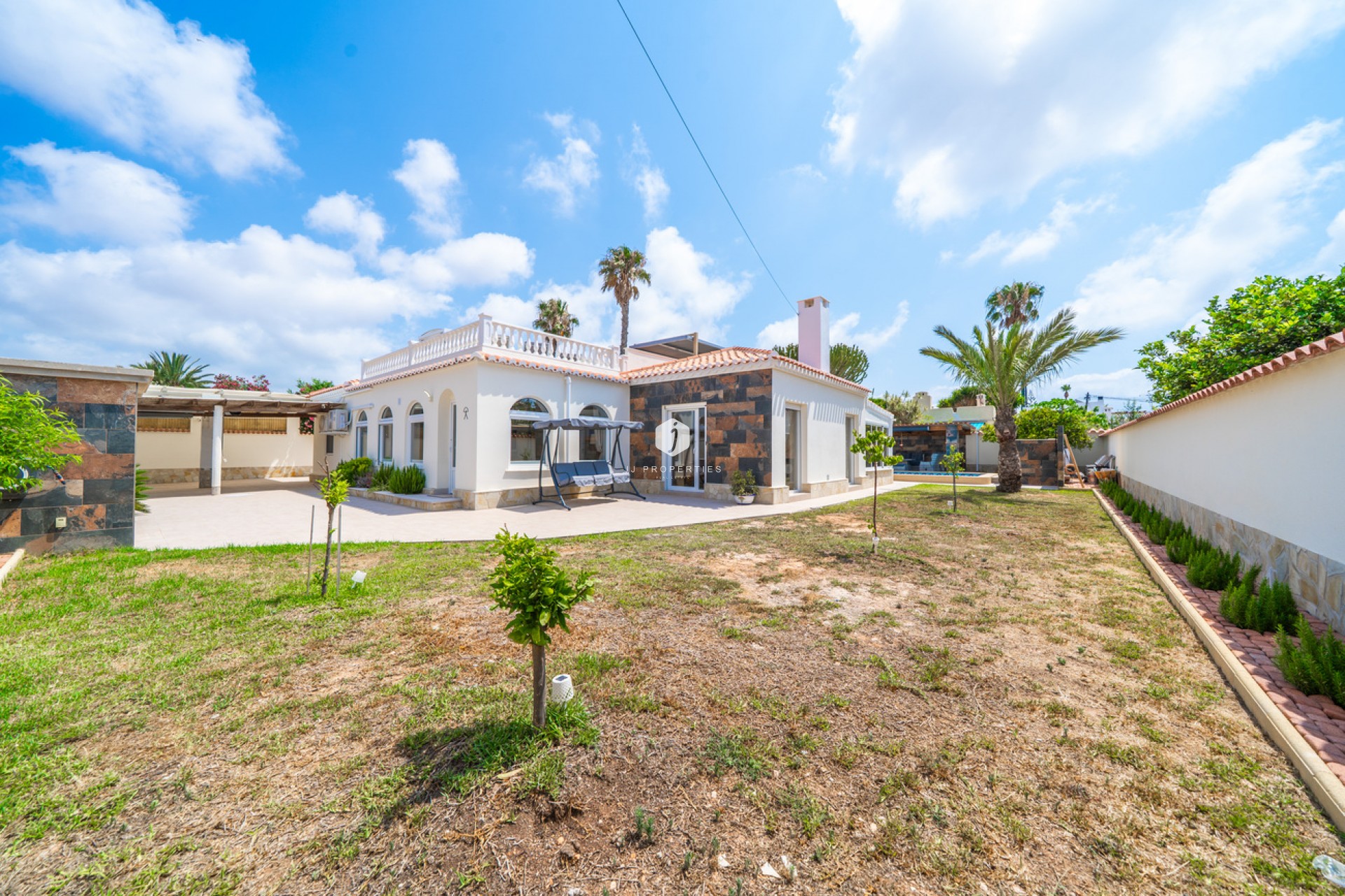 Tweedehands - Villa -
Torrevieja - Costa Blanca