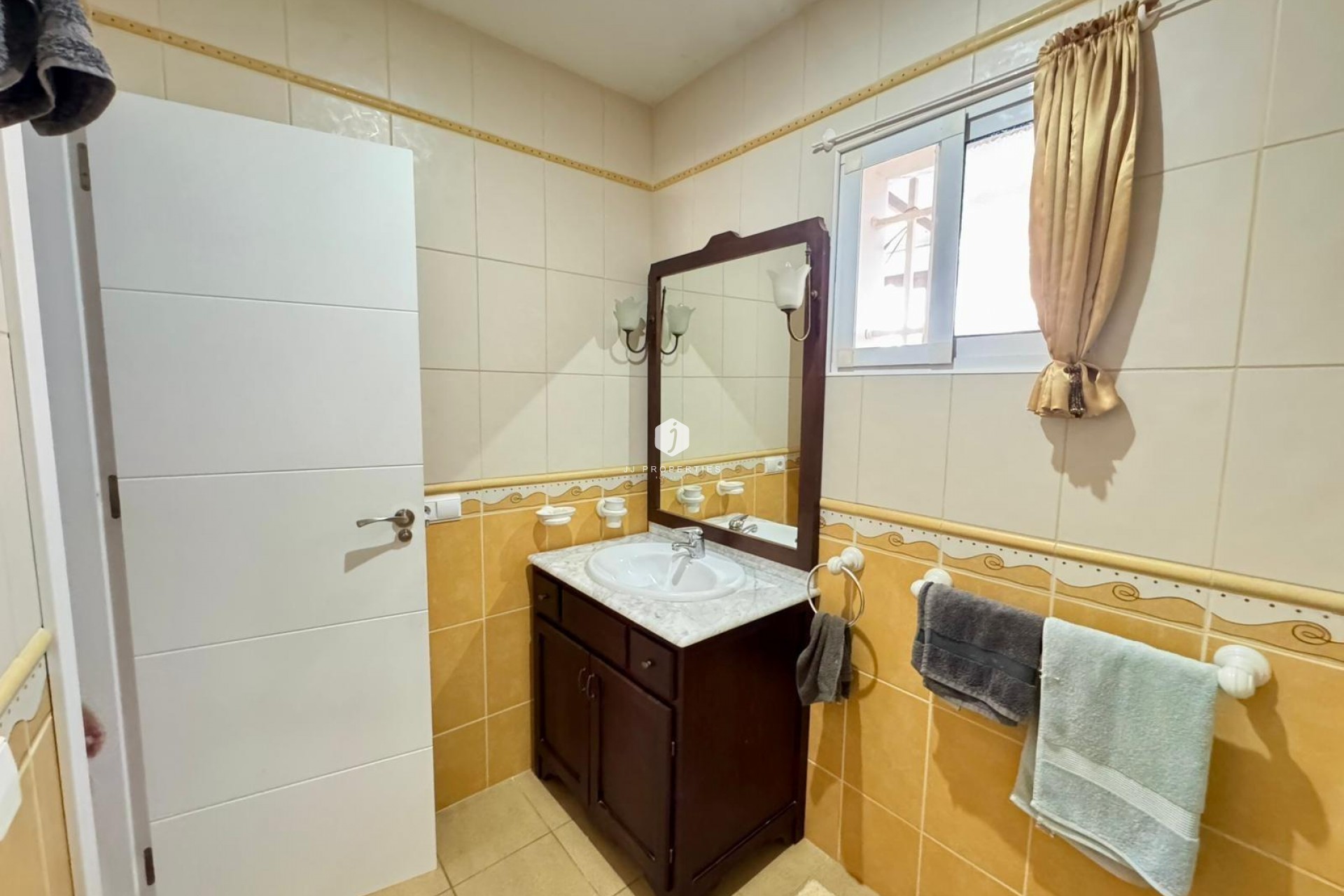 Tweedehands - Villa -
Torrevieja - Costa Blanca