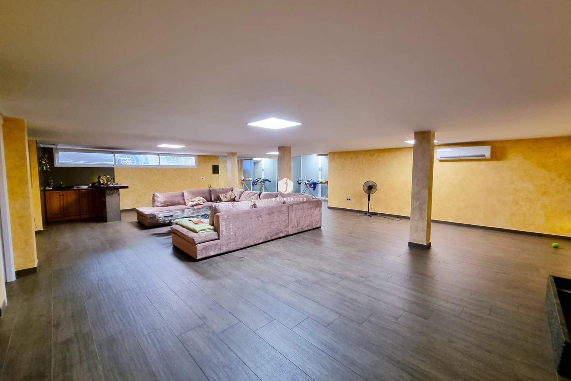 Tweedehands - Villa -
Torrevieja - Costa Blanca