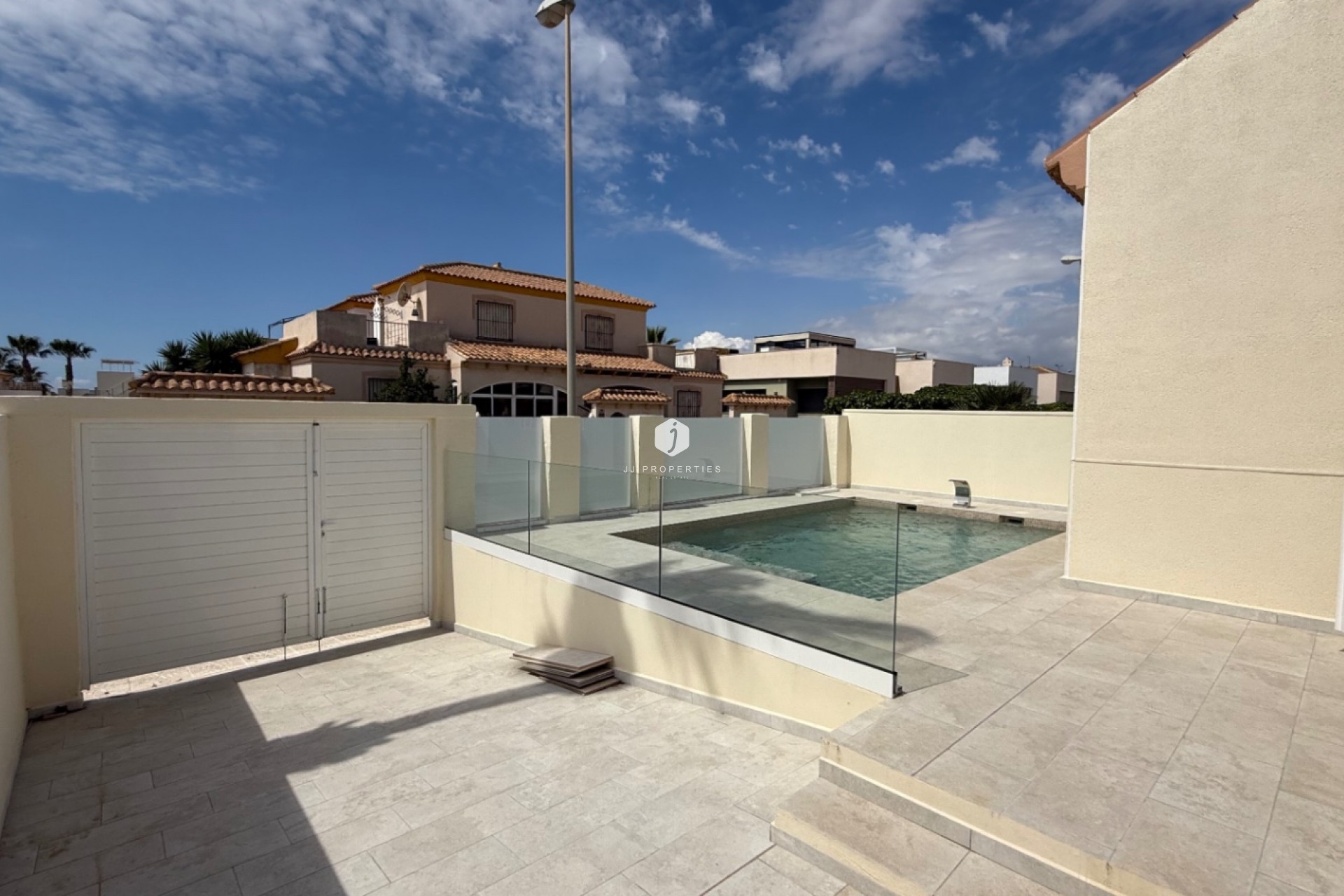 Tweedehands - Villa -
Torrevieja - Costa Blanca