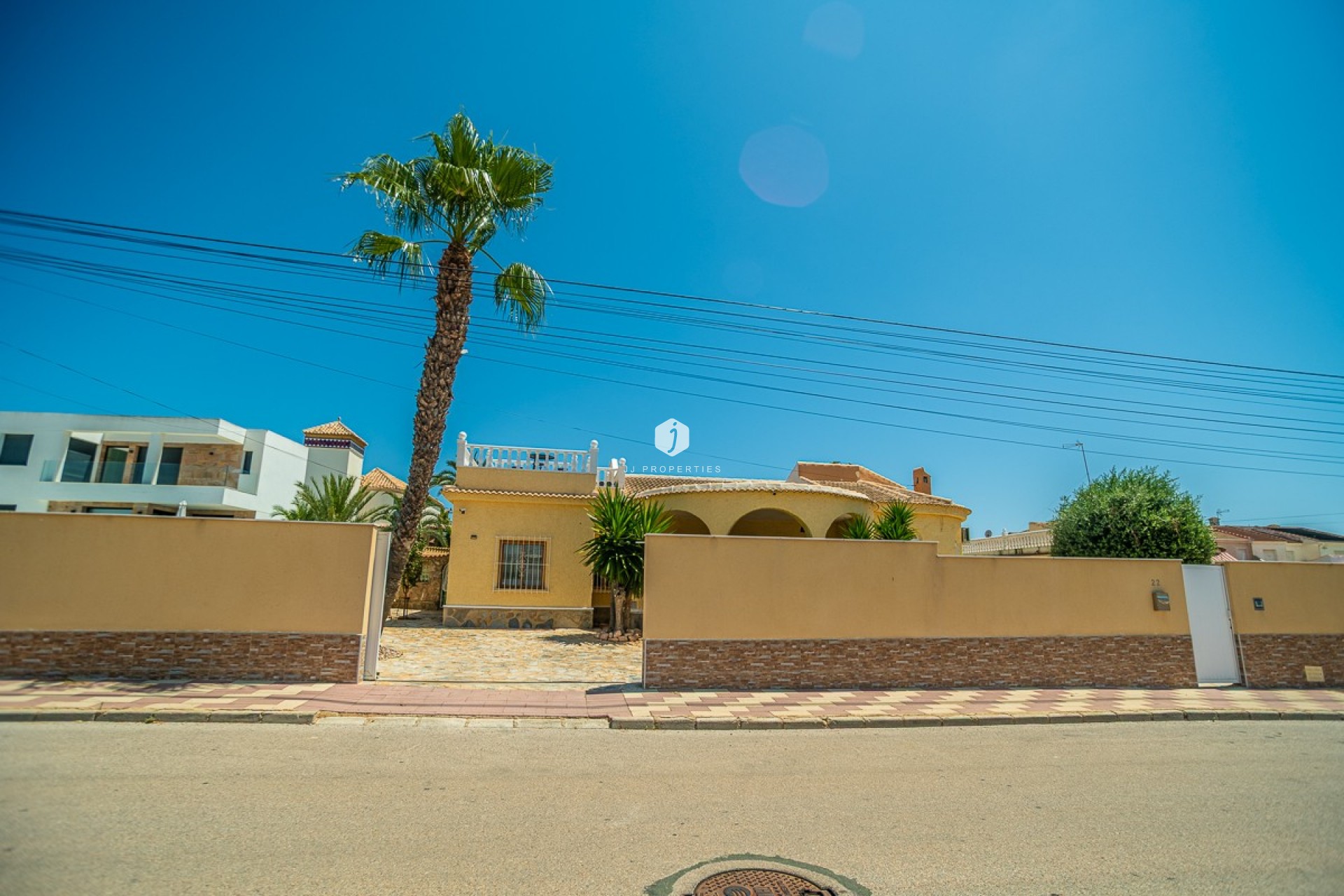 Tweedehands - Villa -
Torrevieja - Costa Blanca