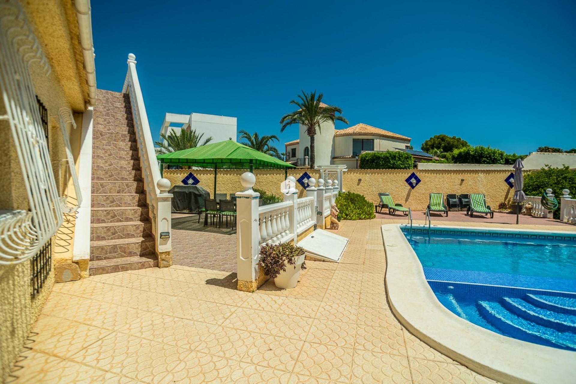Tweedehands - Villa -
Torrevieja - Costa Blanca