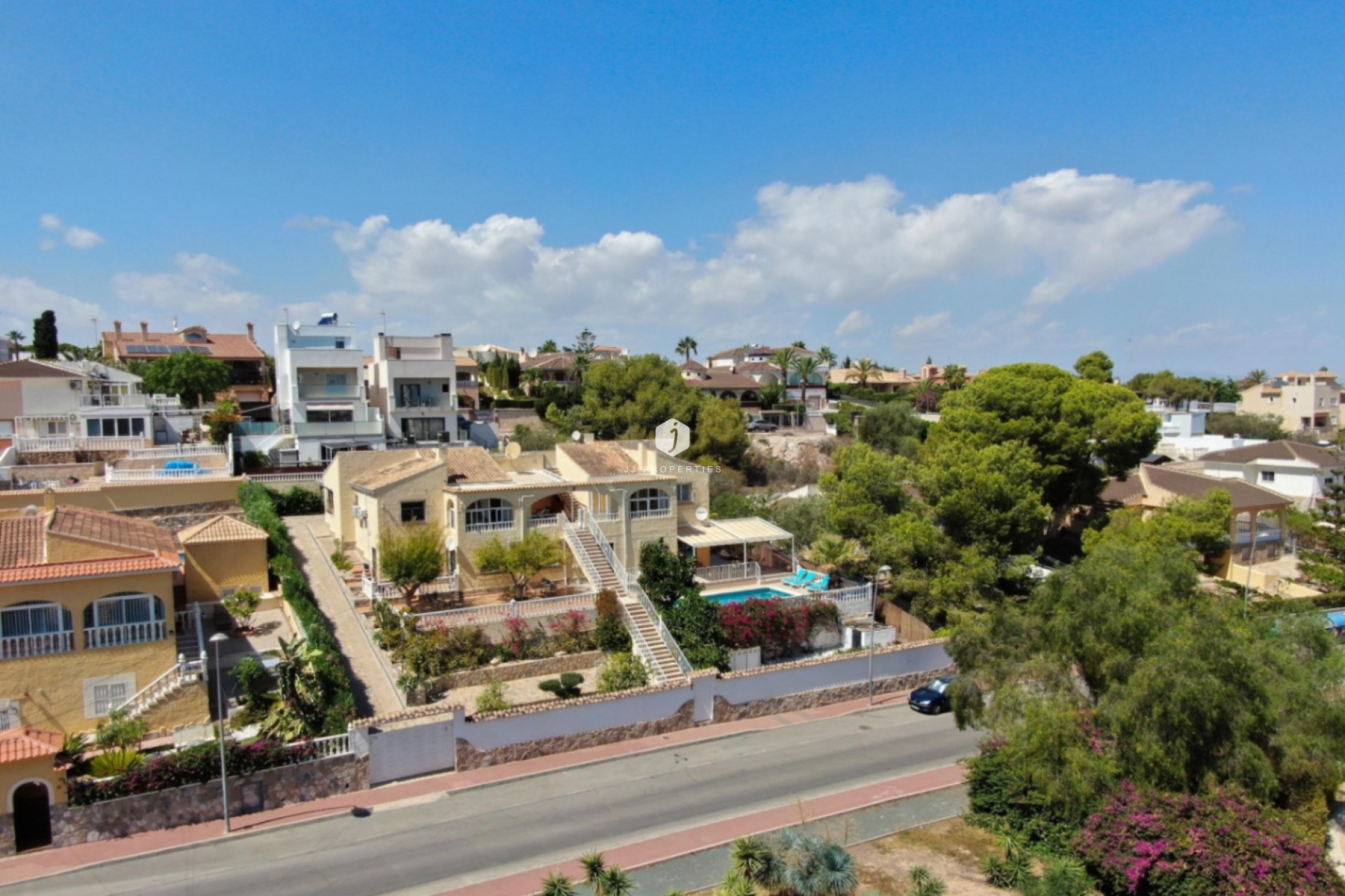 Tweedehands - Villa -
Torrevieja - Costa Blanca