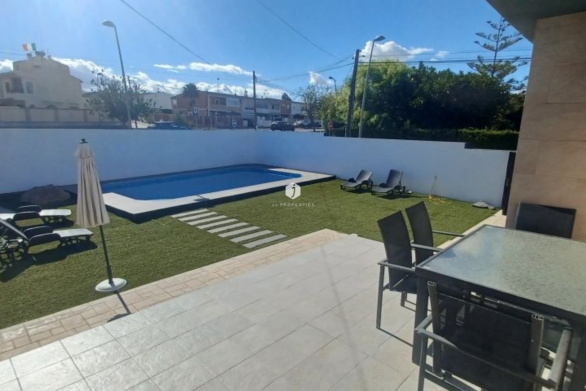 Tweedehands - Villa -
Torrevieja - Costa Blanca