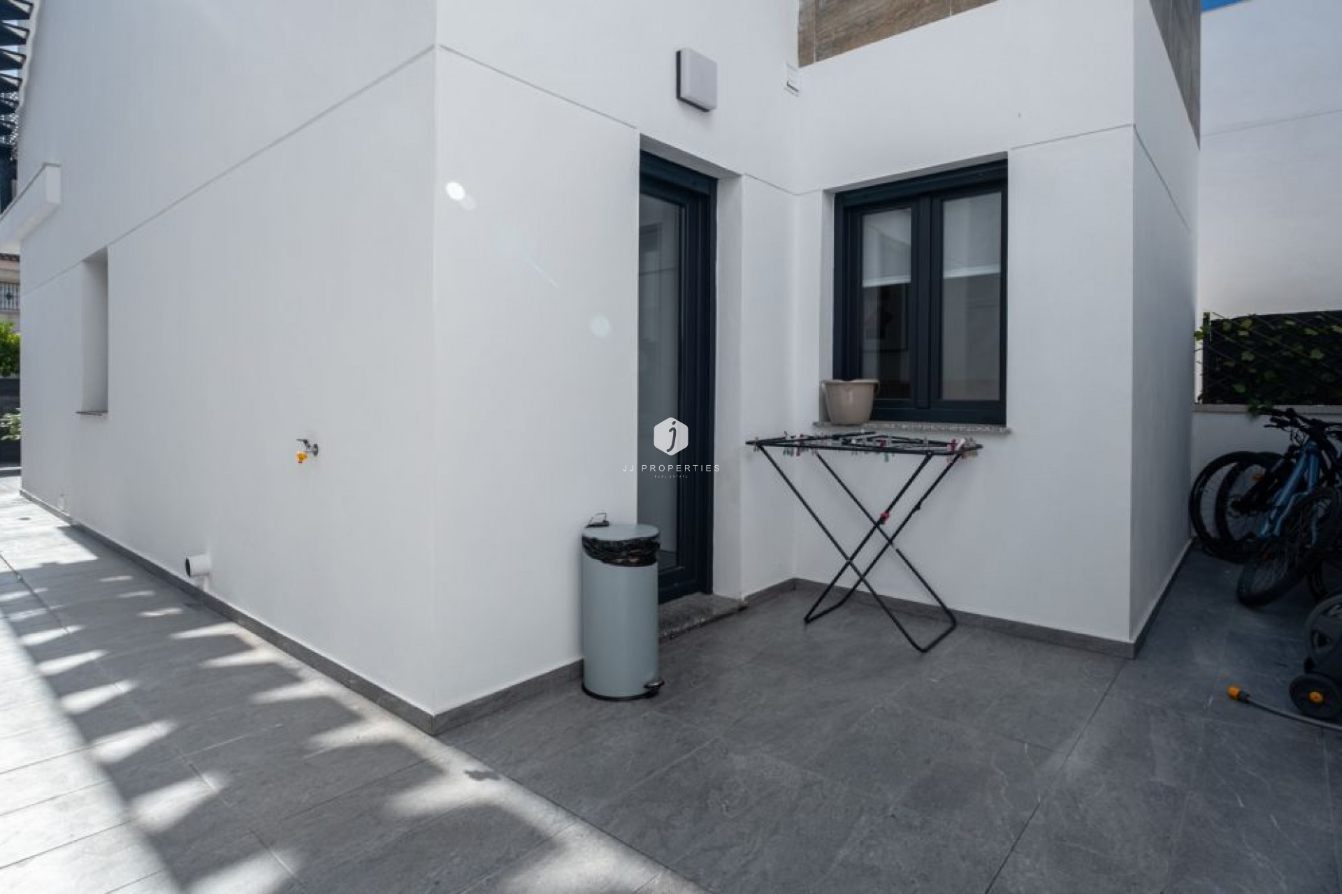 Tweedehands - Villa -
Torrevieja - Costa Blanca