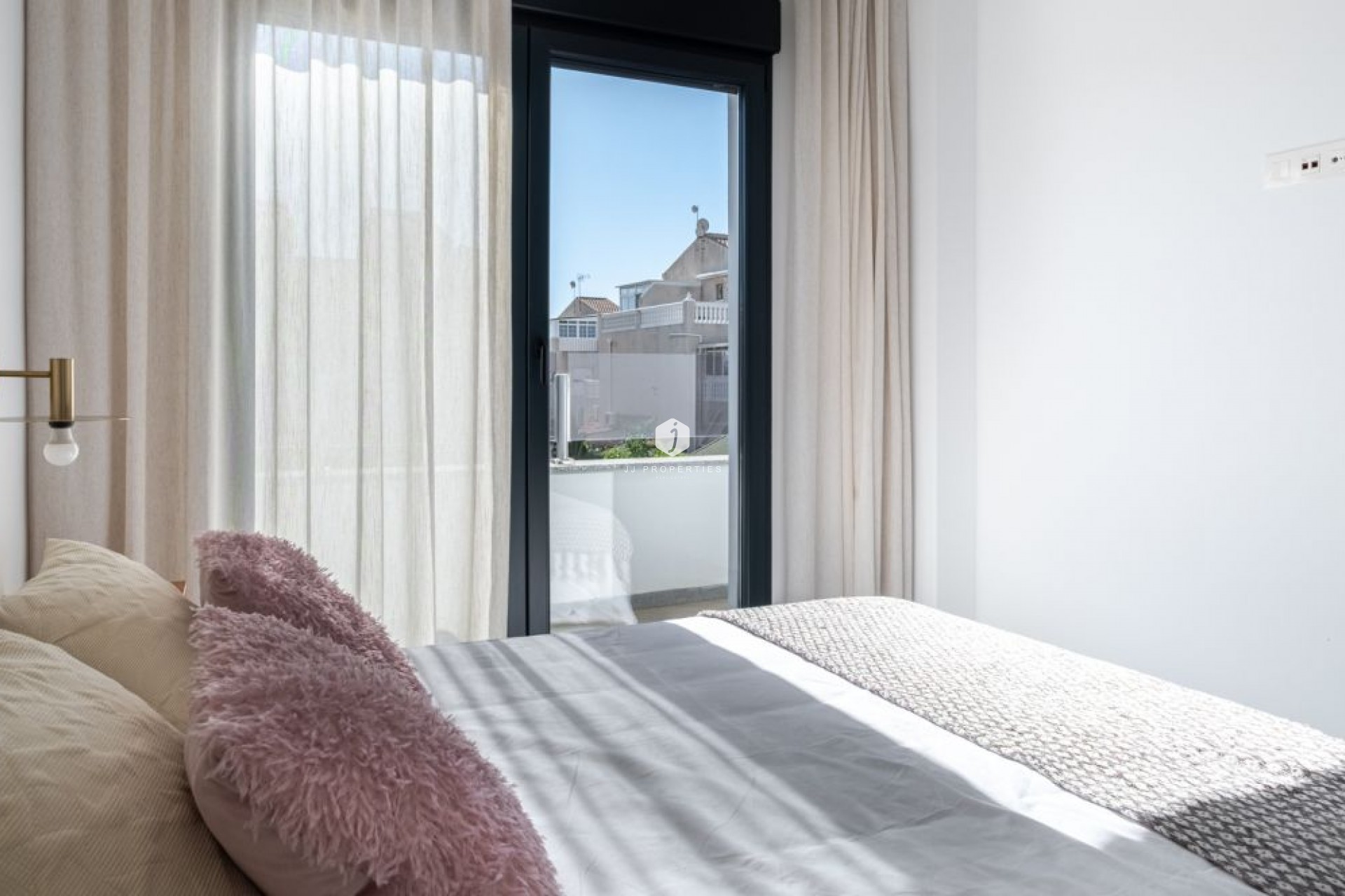 Tweedehands - Villa -
Torrevieja - Costa Blanca