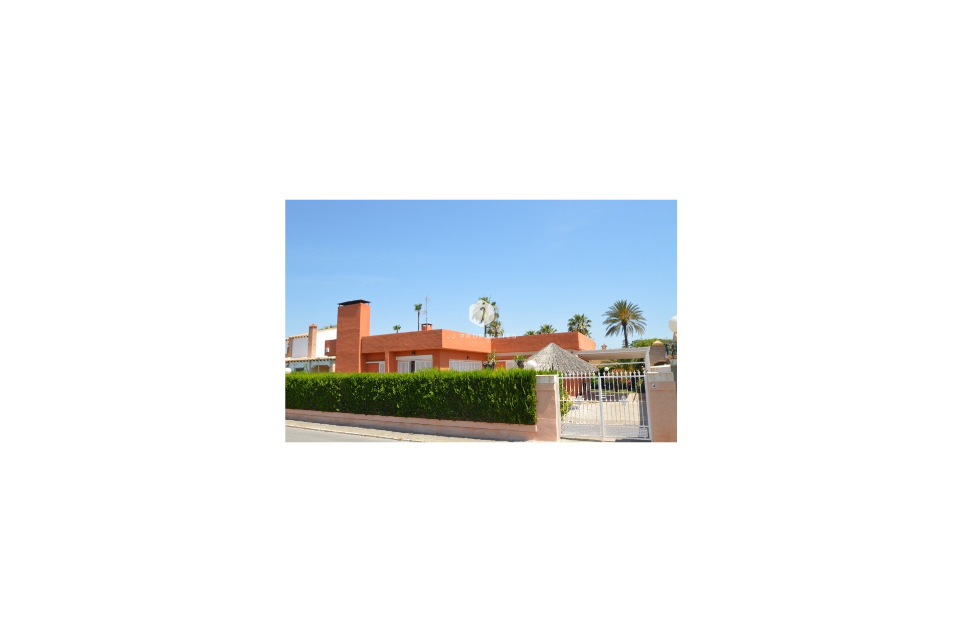 Tweedehands - Villa -
Torrevieja - Costa Blanca