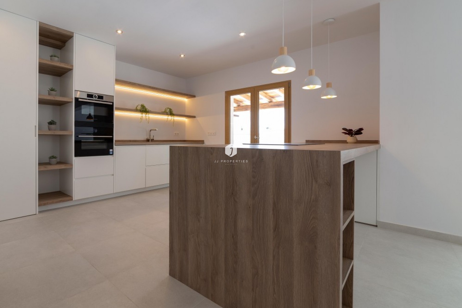 Tweedehands - Villa -
Torrevieja - Costa Blanca