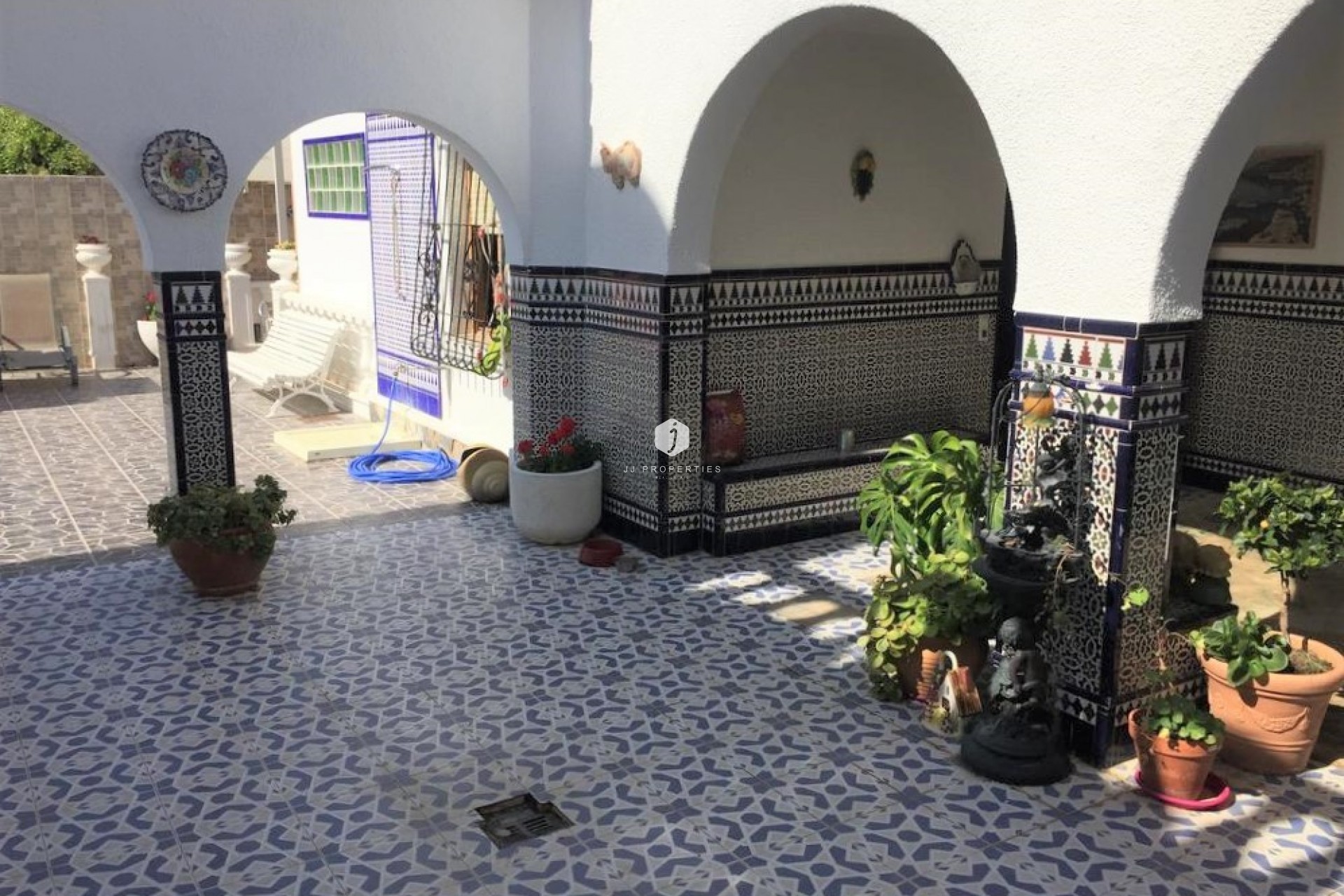 Tweedehands - Villa -
Torrevieja - Costa Blanca