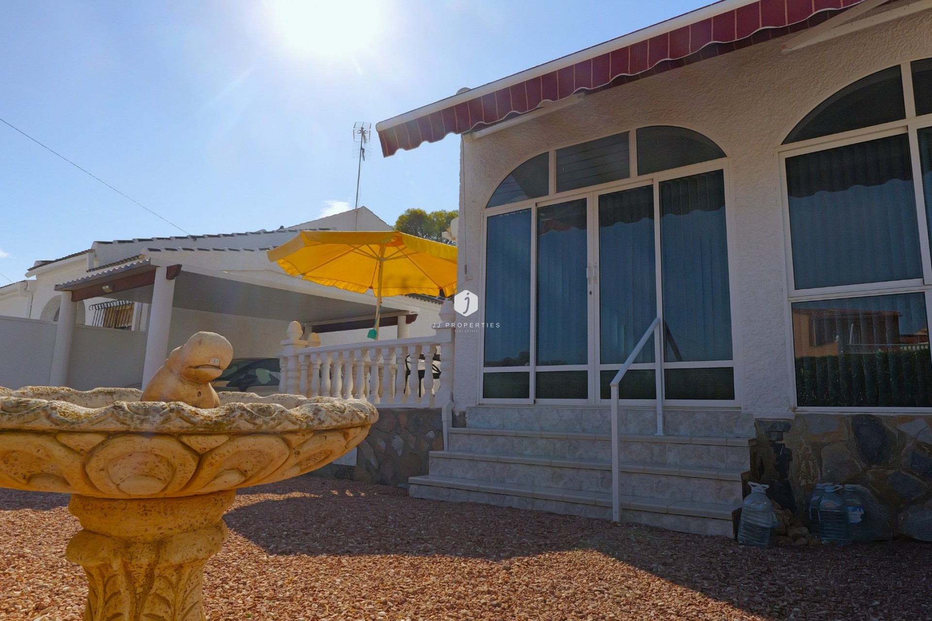 Tweedehands - Villa -
Torrevieja - Costa Blanca