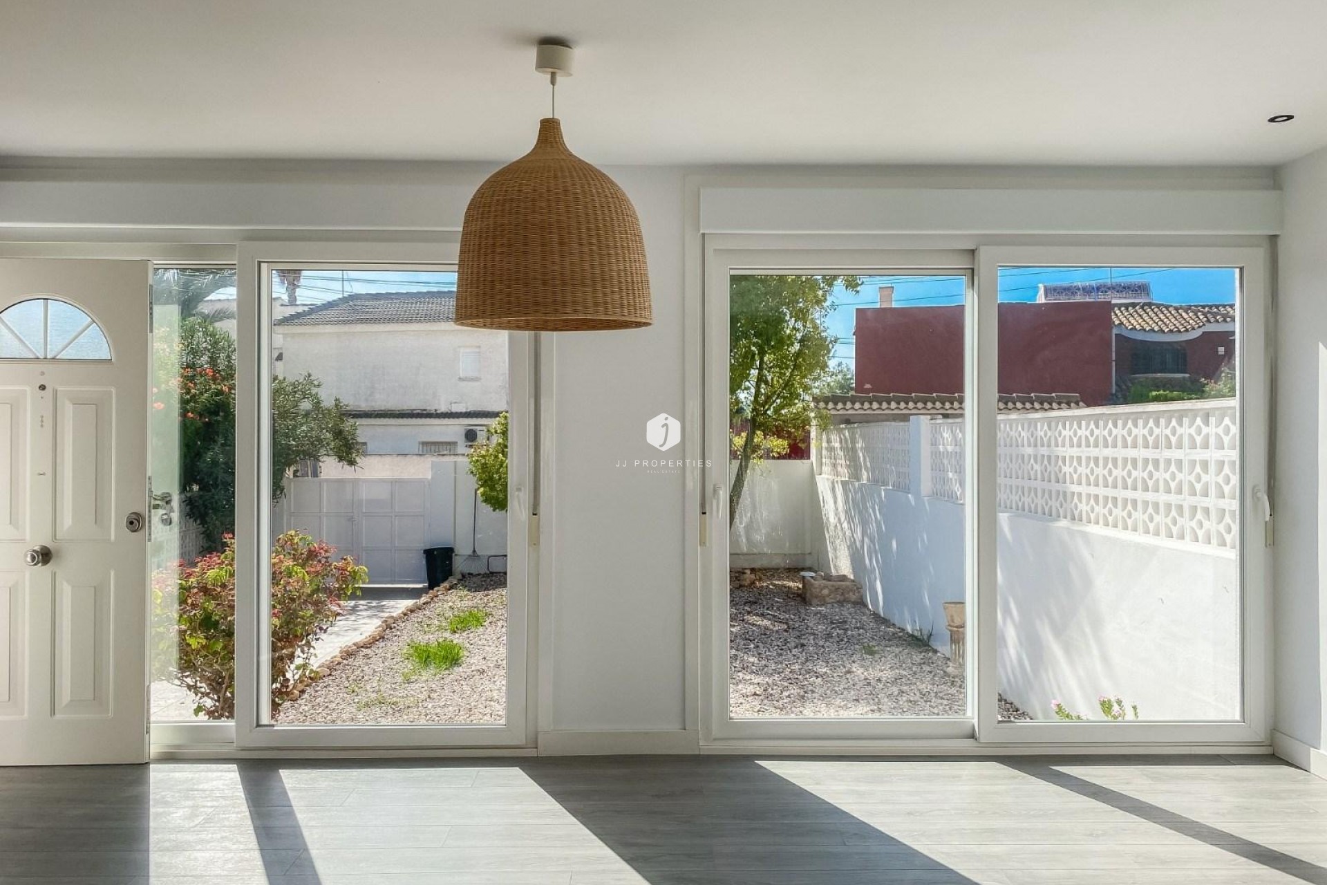 Tweedehands - Villa -
Torrevieja - Costa Blanca