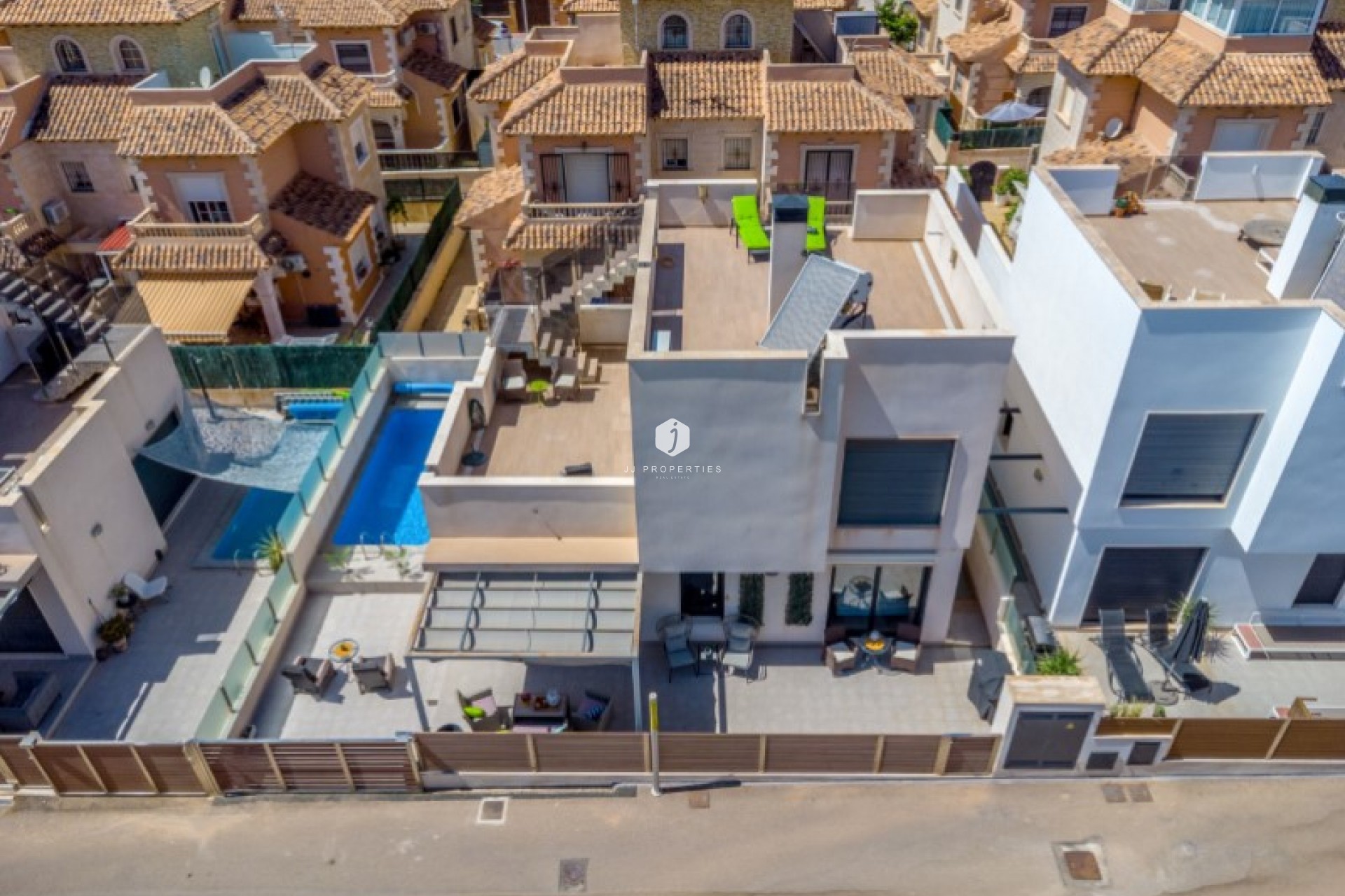 Tweedehands - Villa -
Torrevieja - Costa Blanca